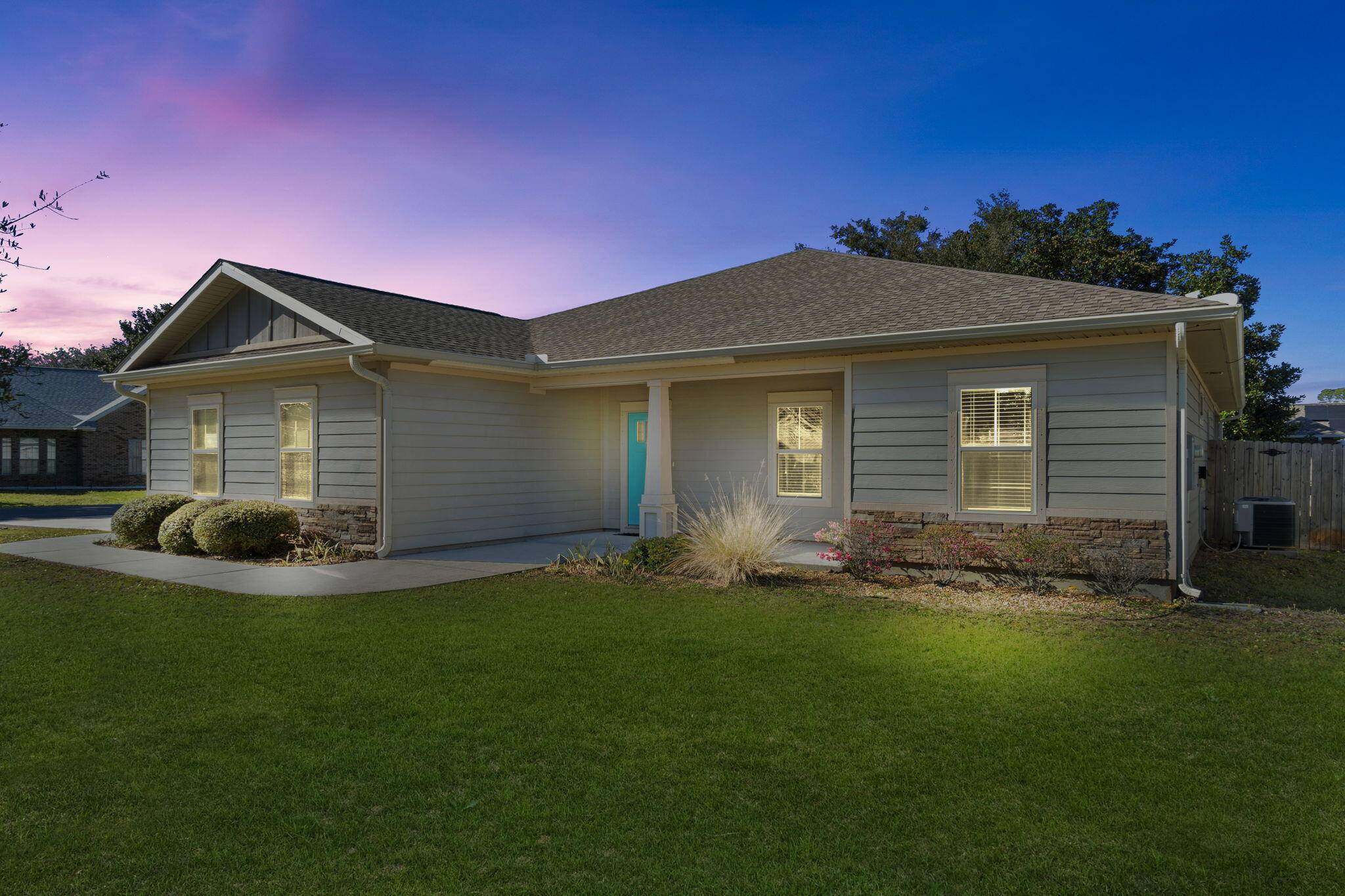 Navarre, FL 32566,7060 Shellfish Court