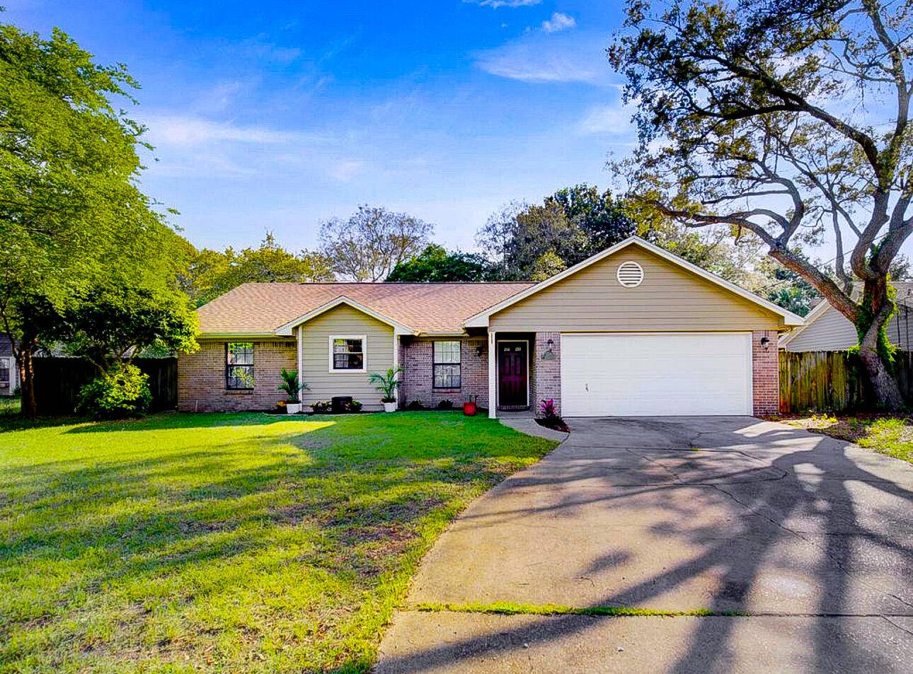 Destin, FL 32541,1174 Bay Court