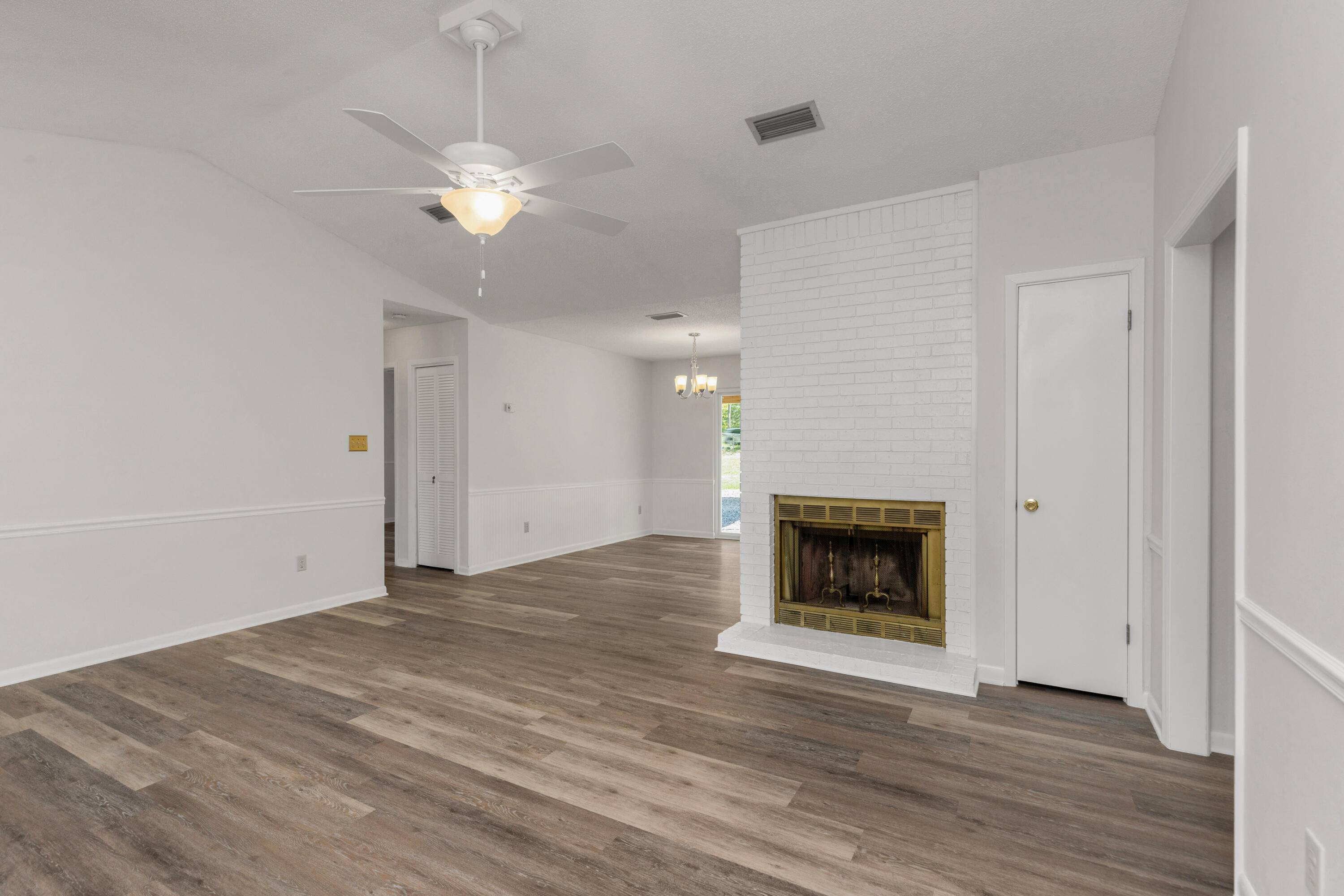 Defuniak Springs, FL 32433,396 Lakeview Drive
