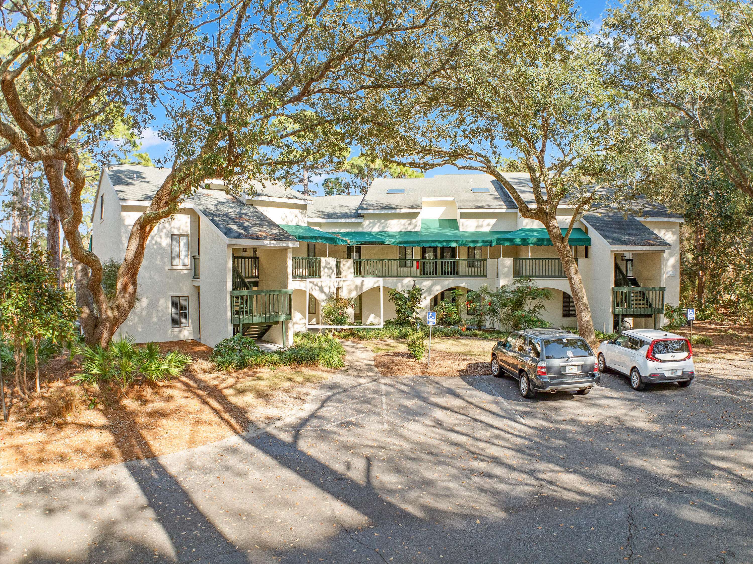 Niceville, FL 32578,303 Southlake Court  #303