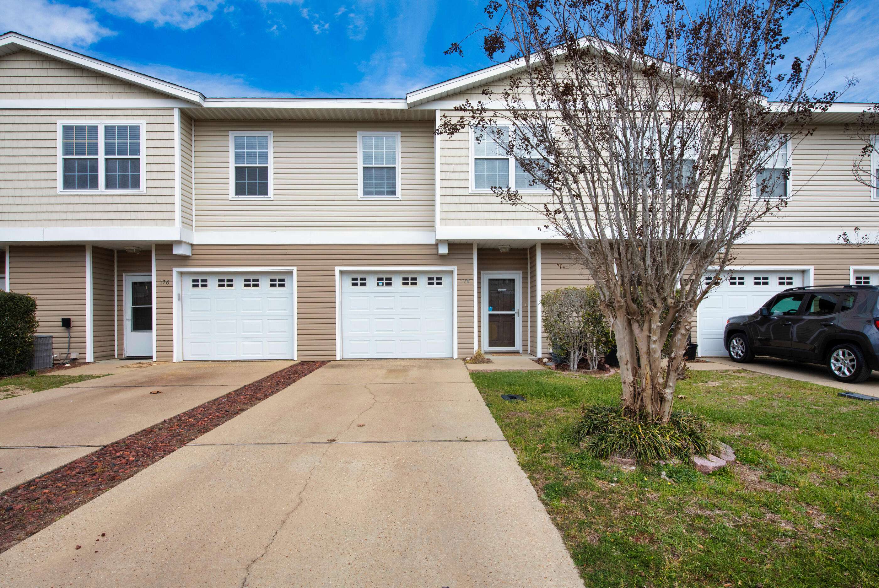 Crestview, FL 32539,178 E Iron Horse Drive