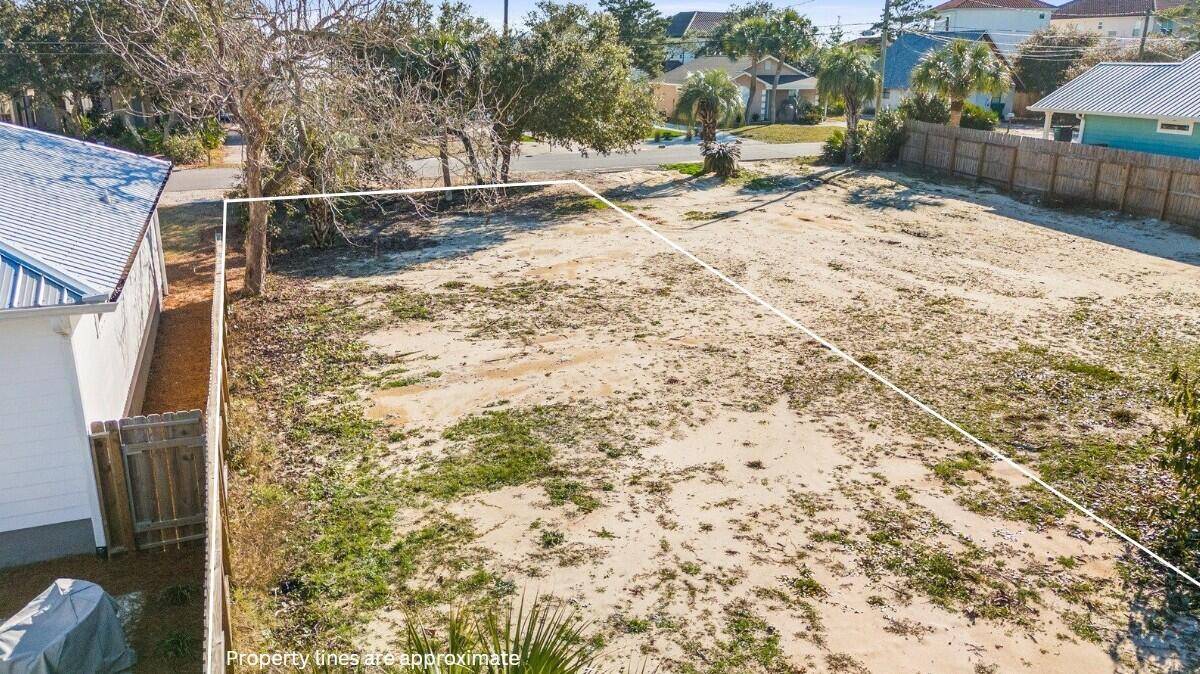 Panama City Beach, FL 32413,21522 Dolphin Avenue
