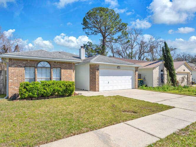 Fort Walton Beach, FL 32548,51 NW Olde Cypress Circle