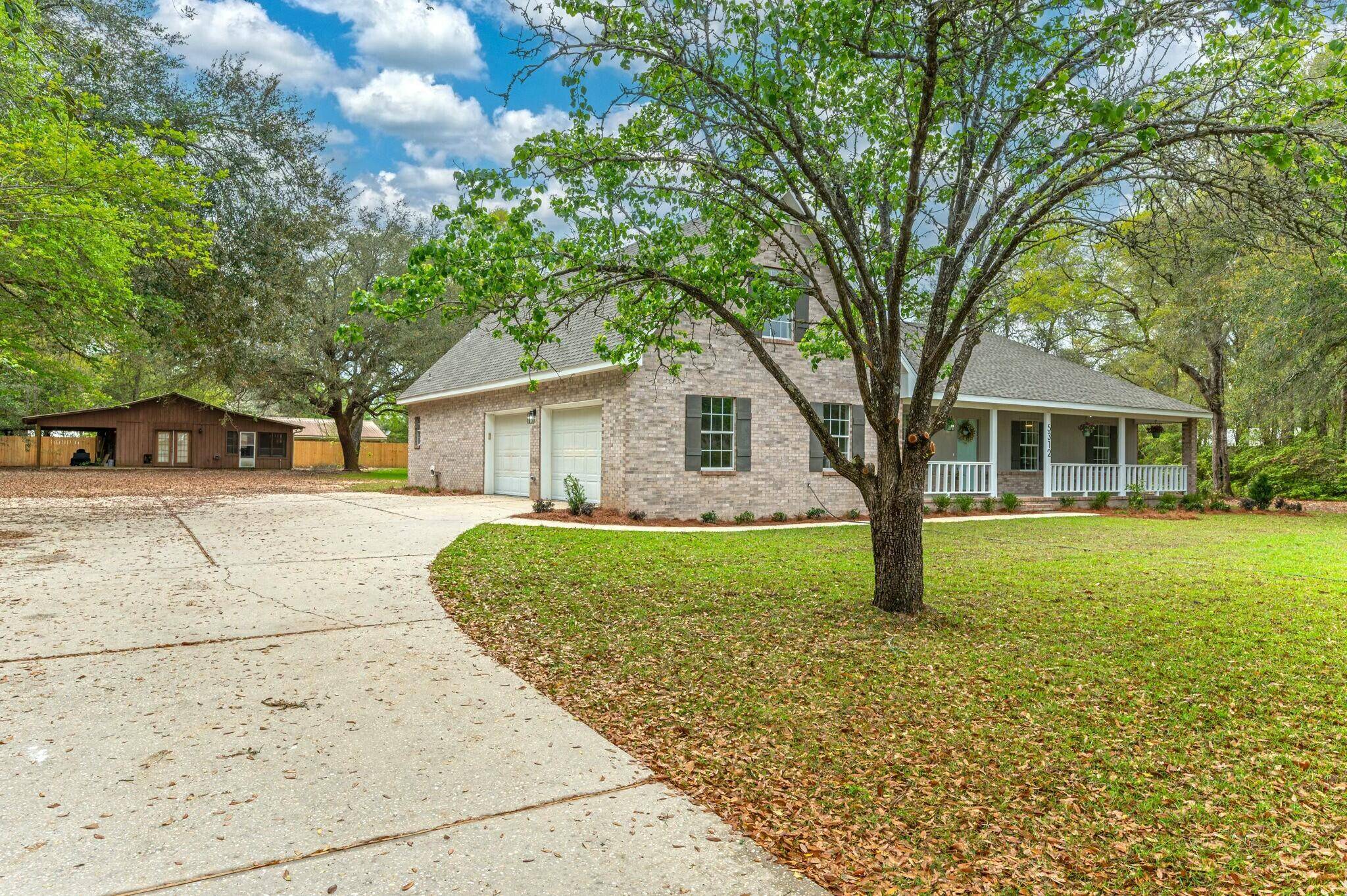 Crestview, FL 32539,5312 Constitution Road