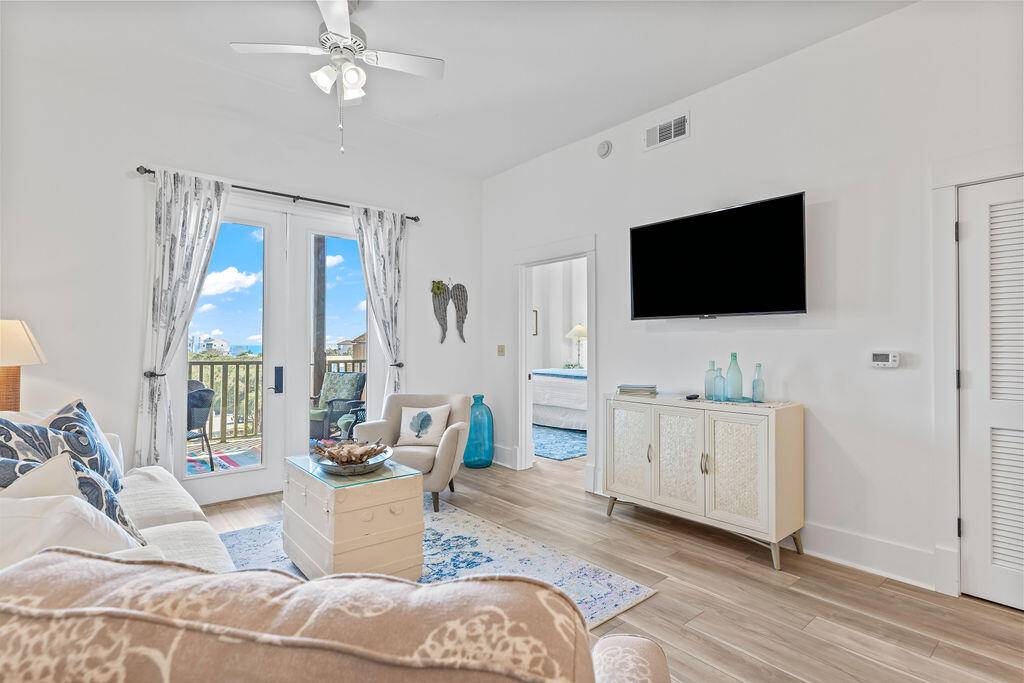 Santa Rosa Beach, FL 32459,2050 W County Highway 30A  ## M1412