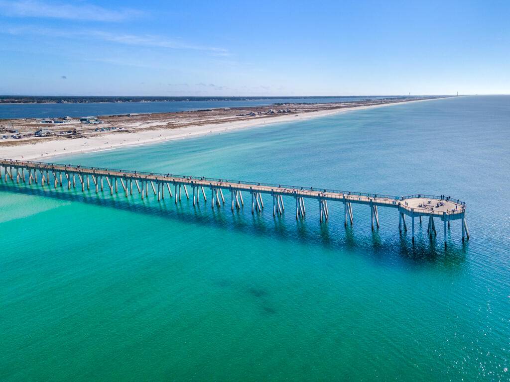 Navarre, FL 32566,8575 Gulf Boulevard  #1402