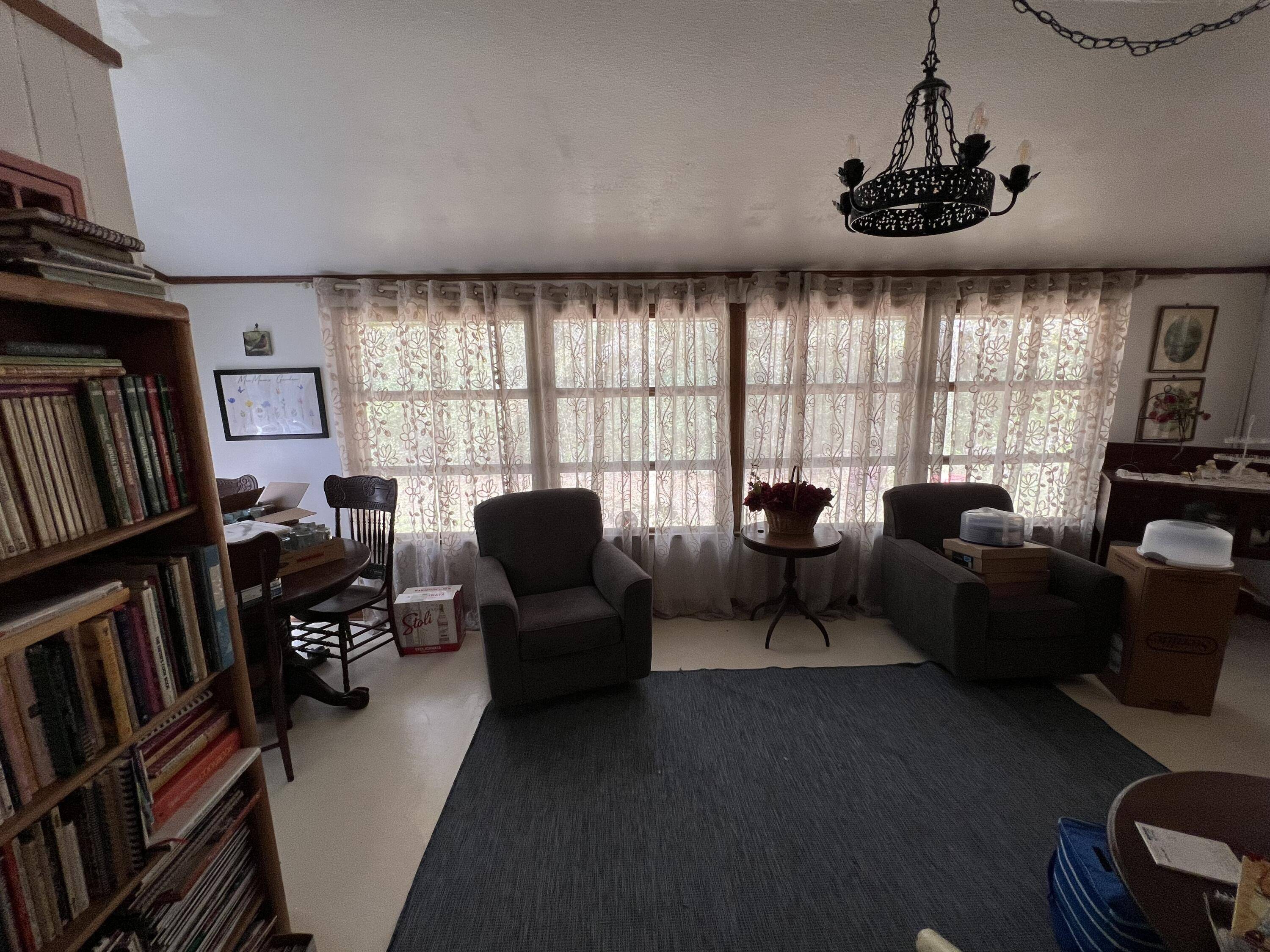 Crestview, FL 32539,3211 Maple Street