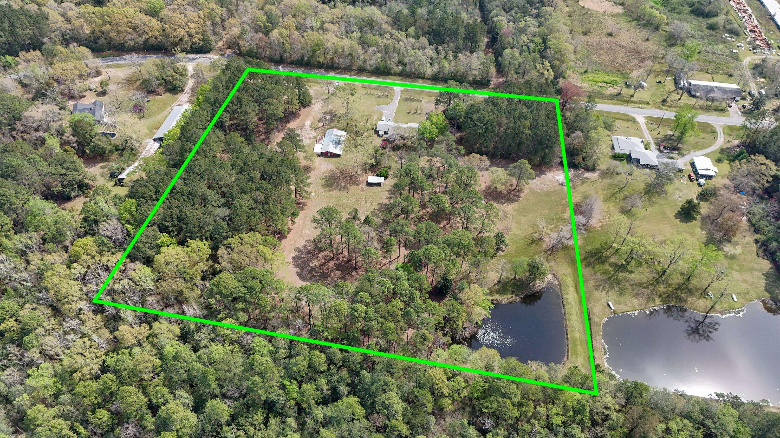 Defuniak Springs, FL 32435,2374 County Highway 280A