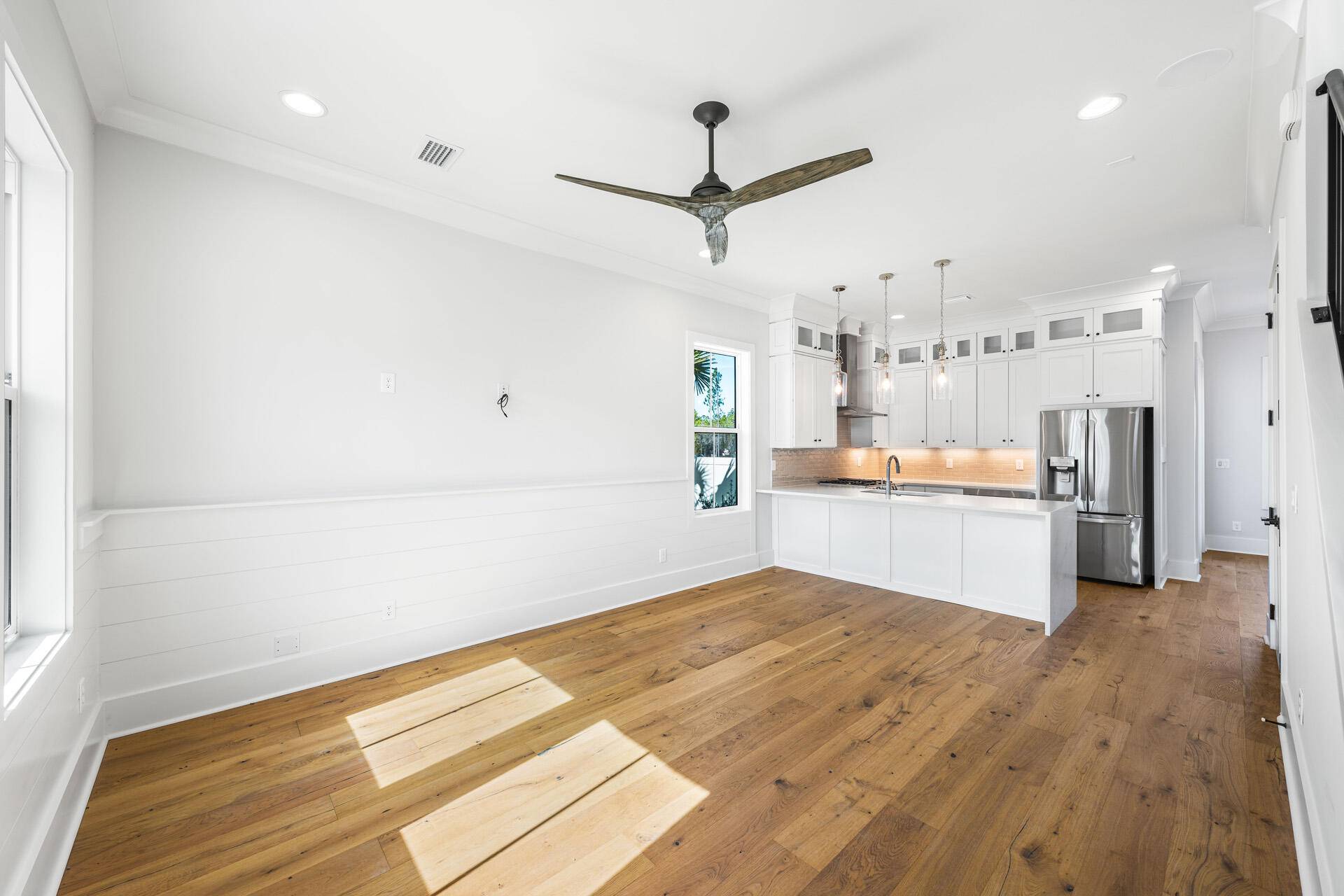 Santa Rosa Beach, FL 32459,520 S County Hwy 393  #20B