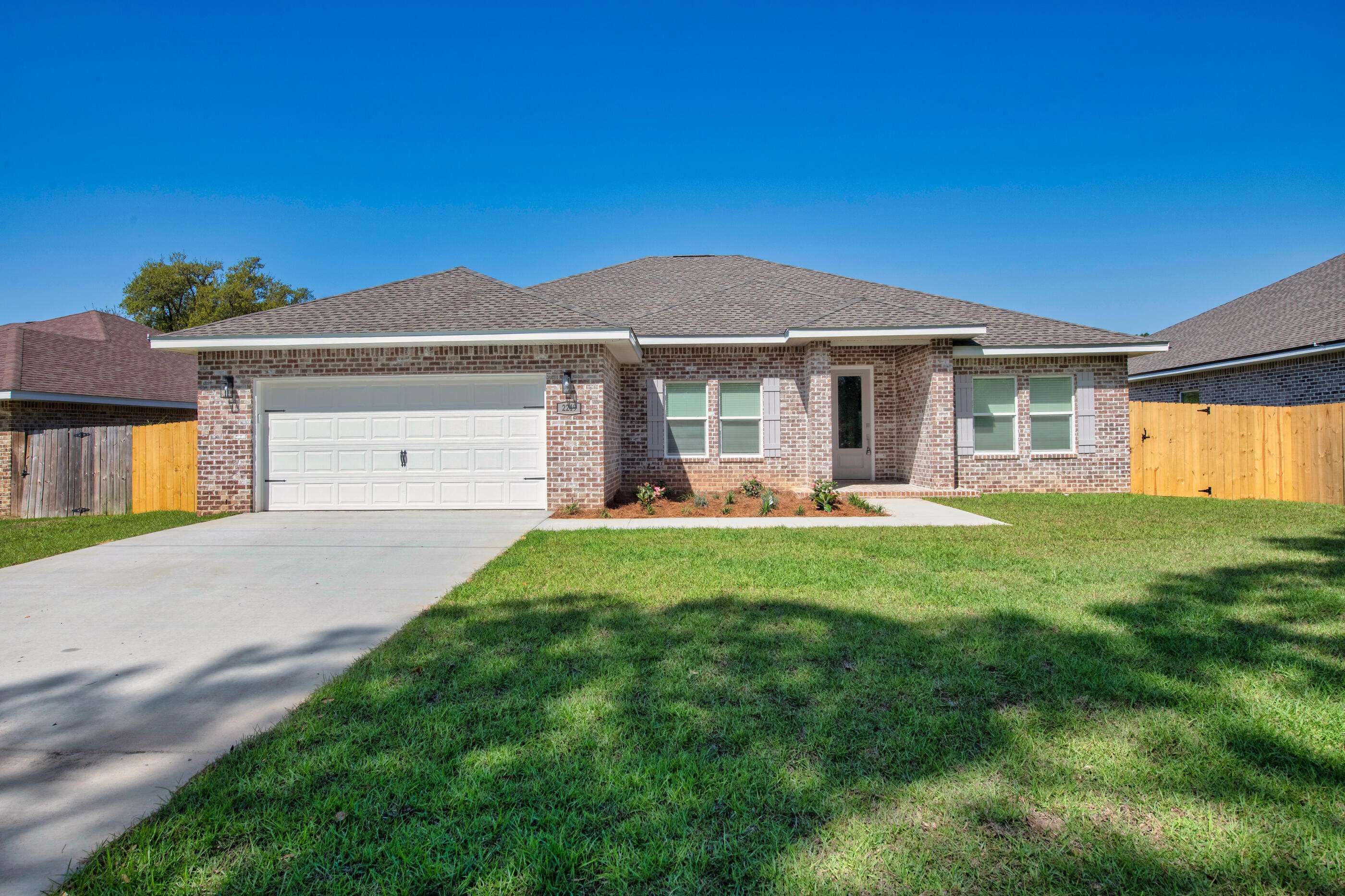Navarre, FL 32566,2249 CHAPPAREL Street