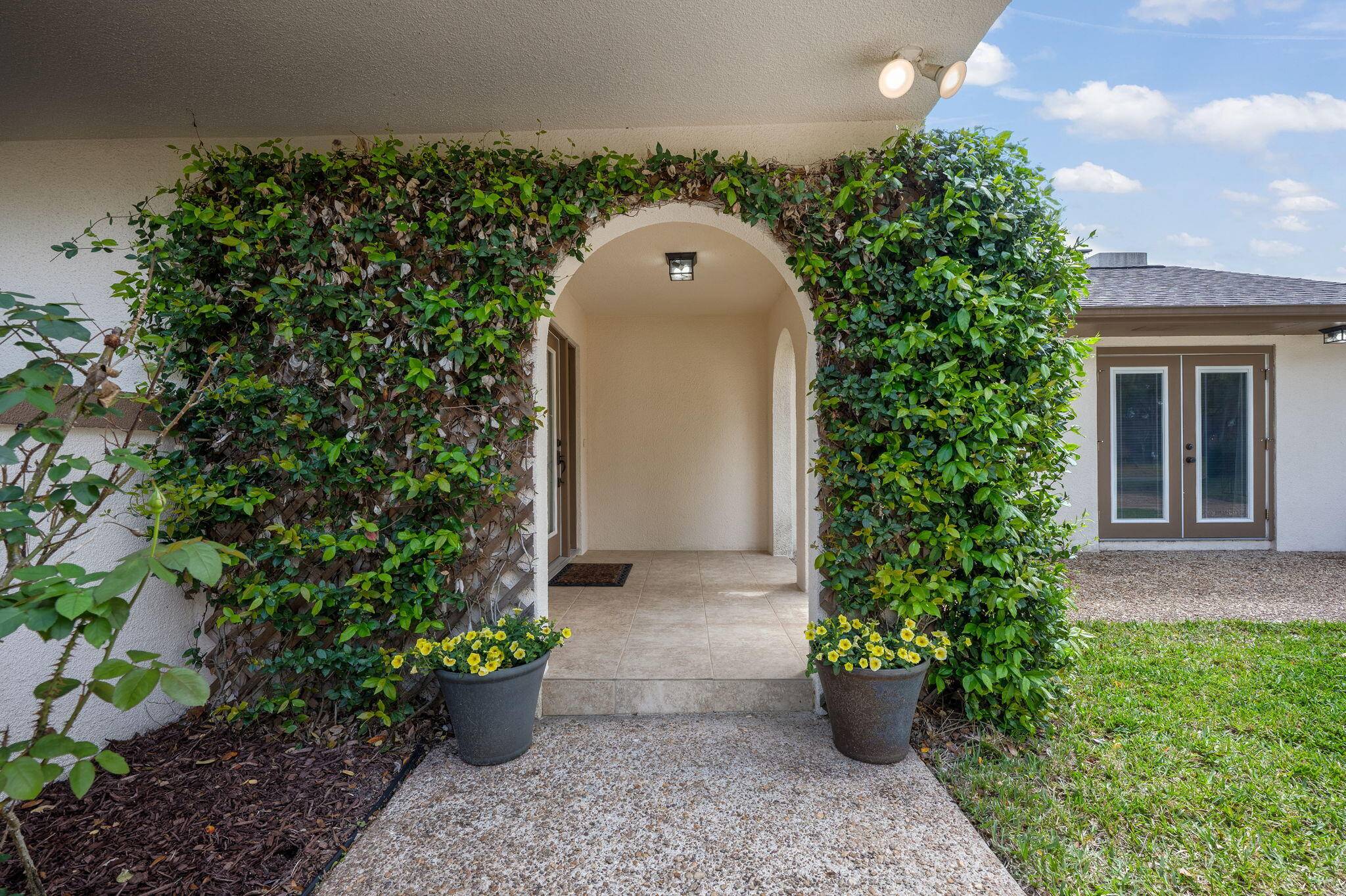 Shalimar, FL 32579,57 Lake Lorraine Circle