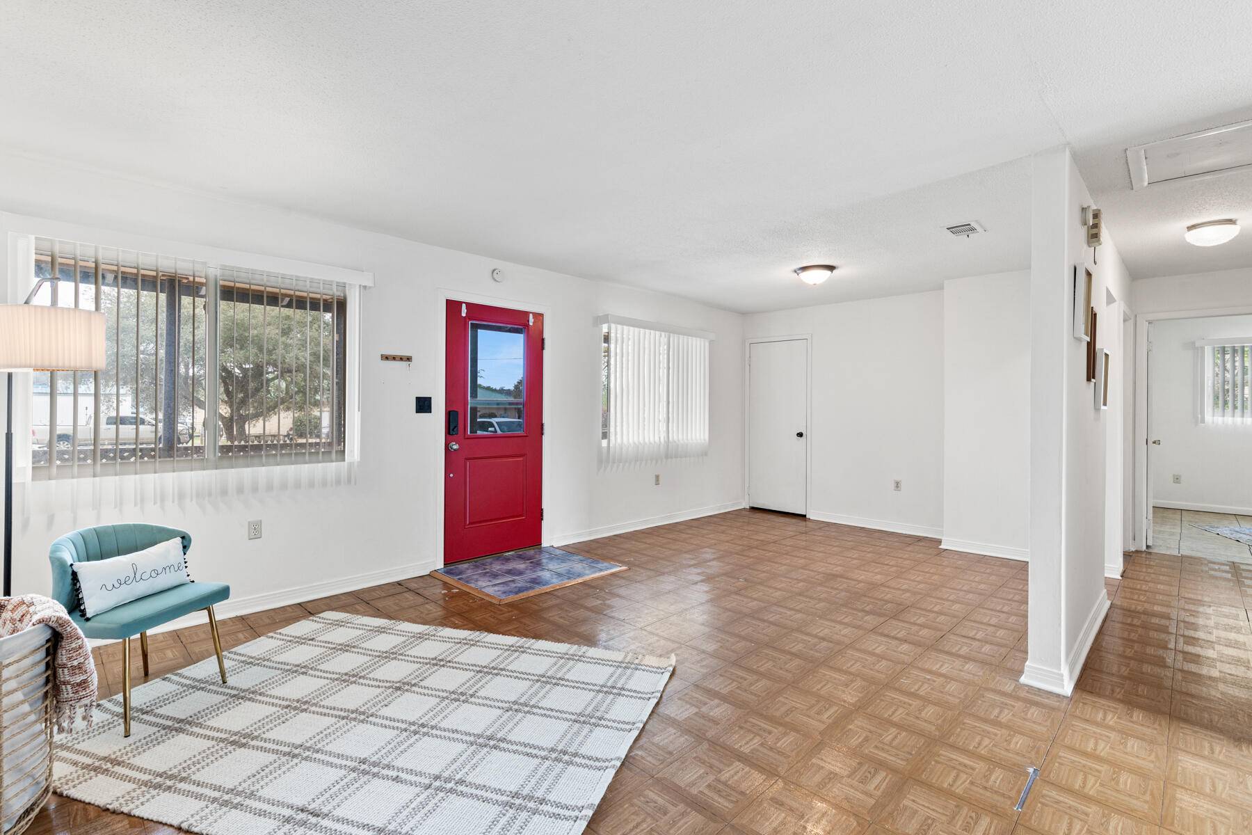 Navarre, FL 32566,8164 Third Street