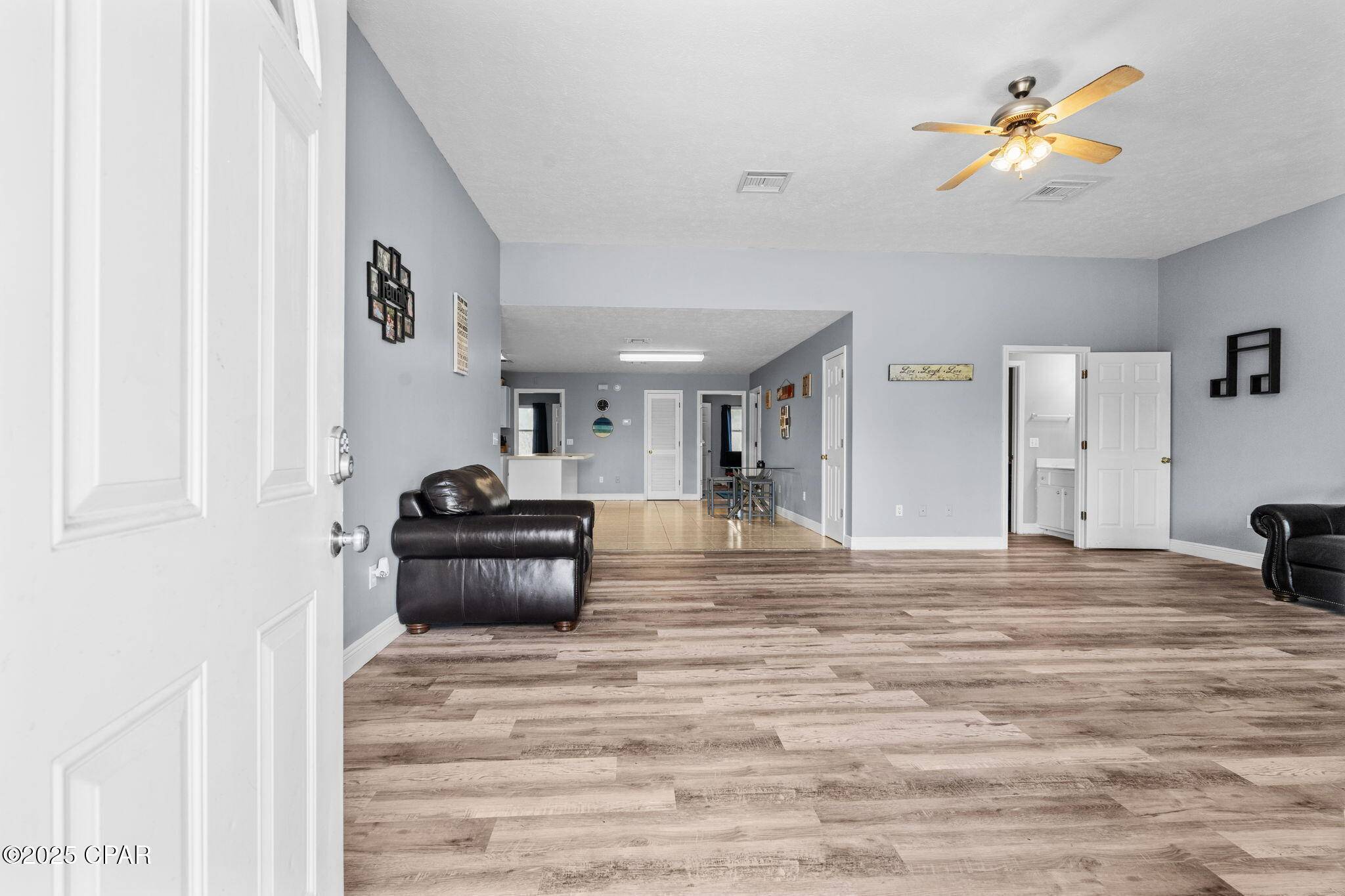 Panama City, FL 32407,897 N Beach Way