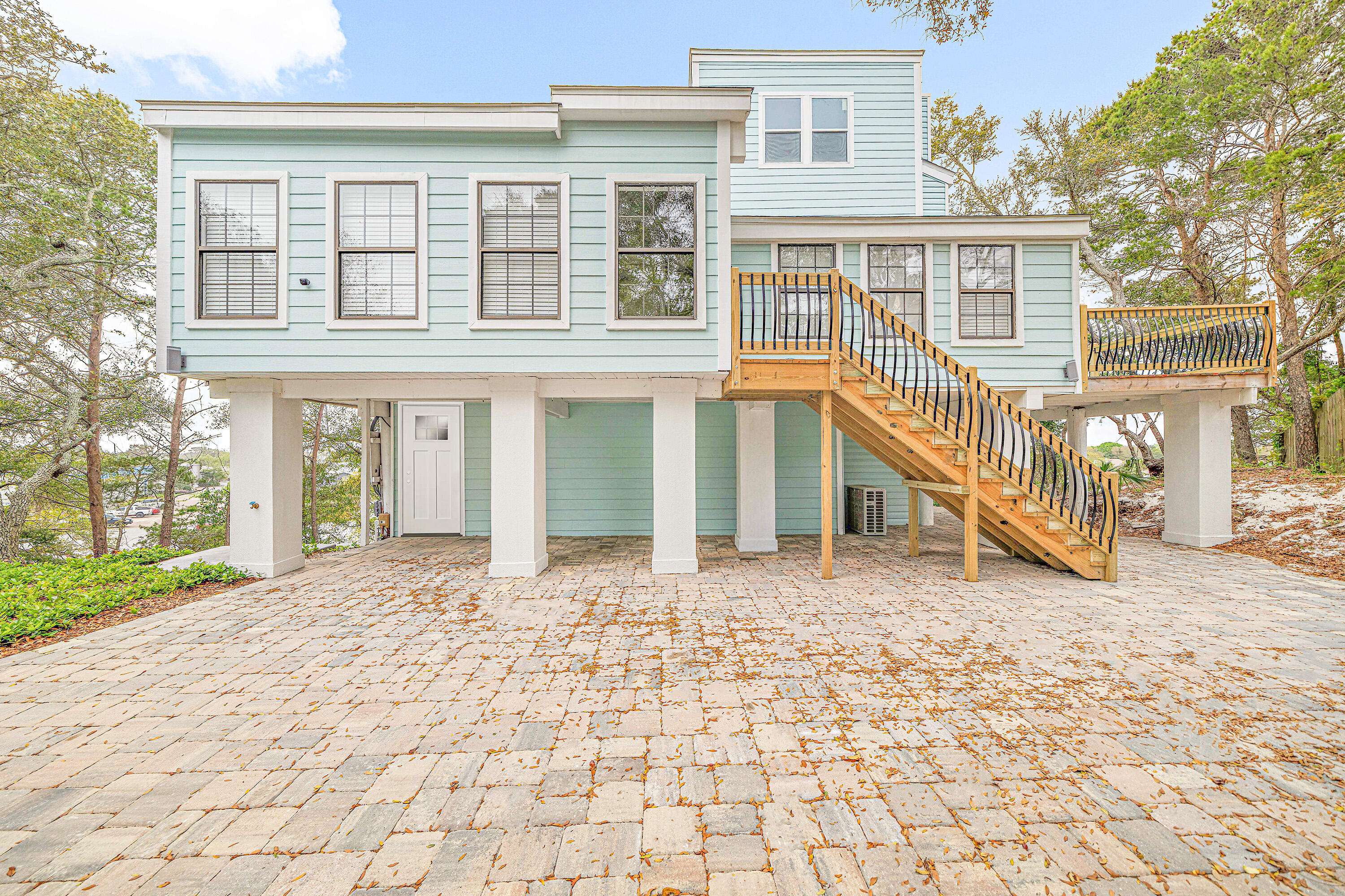 Destin, FL 32541,301 Summit Drive