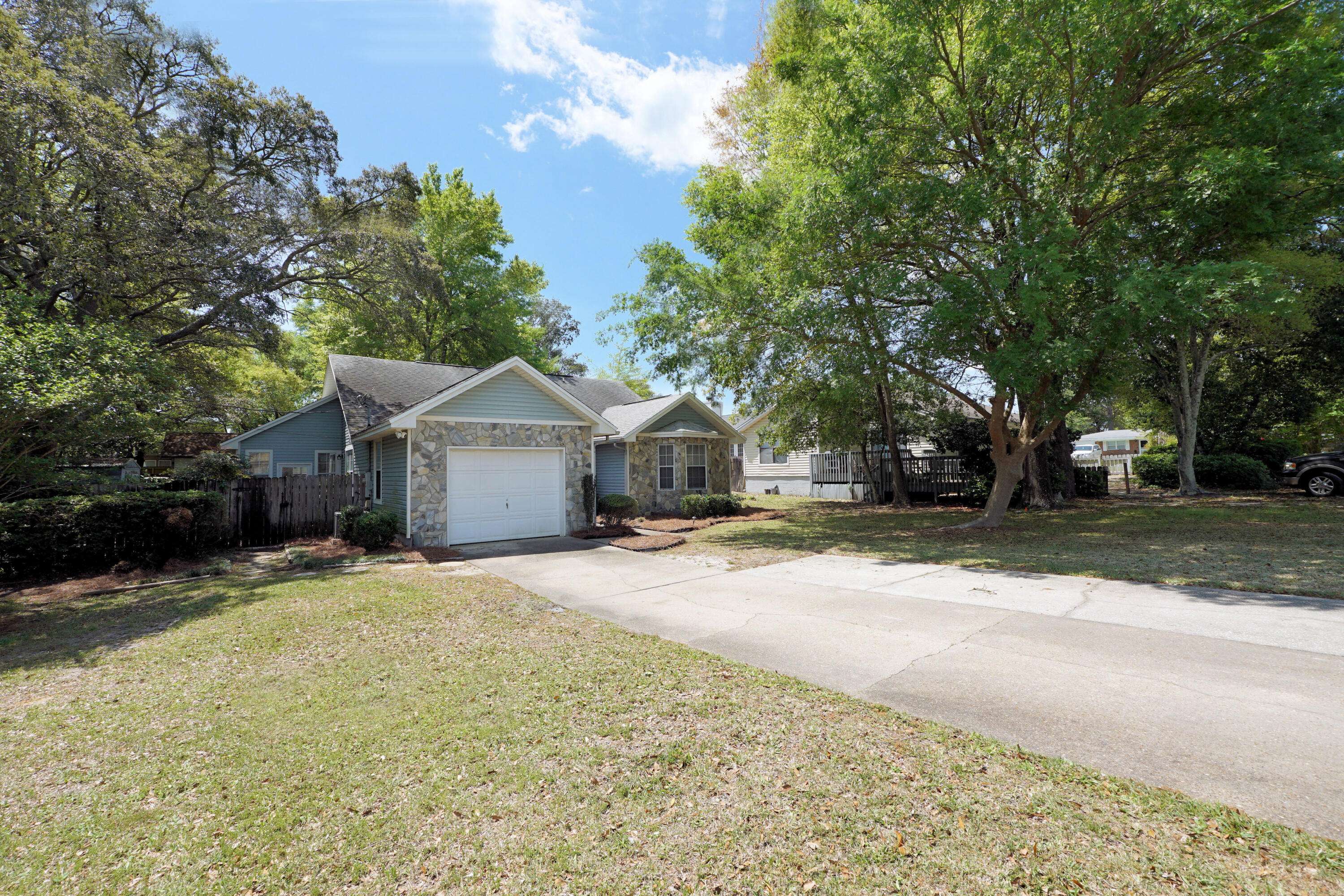 Shalimar, FL 32579,60 10Th Avenue  #UNIT A