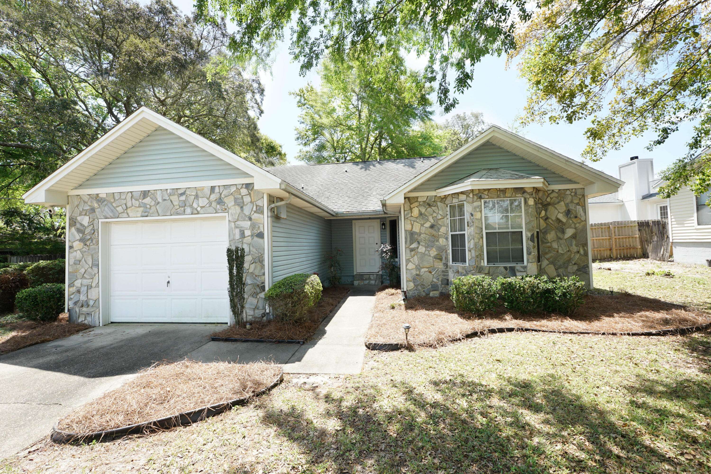 Shalimar, FL 32579,60 10Th Avenue  #UNIT A