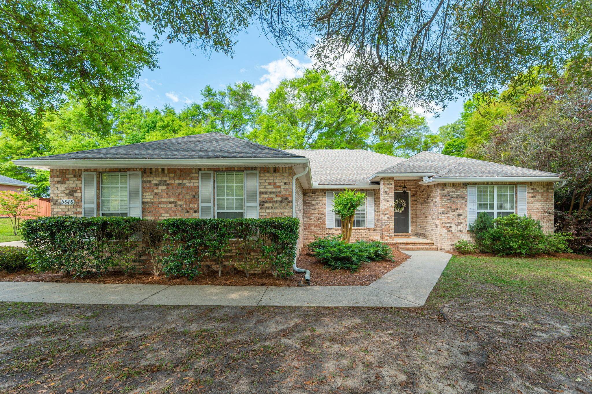 Crestview, FL 32536,5848 Calumet Court