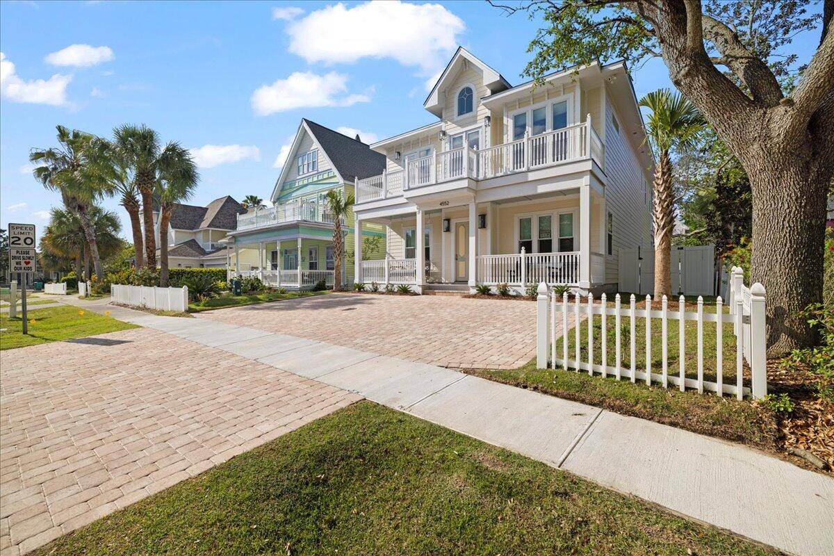 Destin, FL 32541,4552 Woodwind Drive