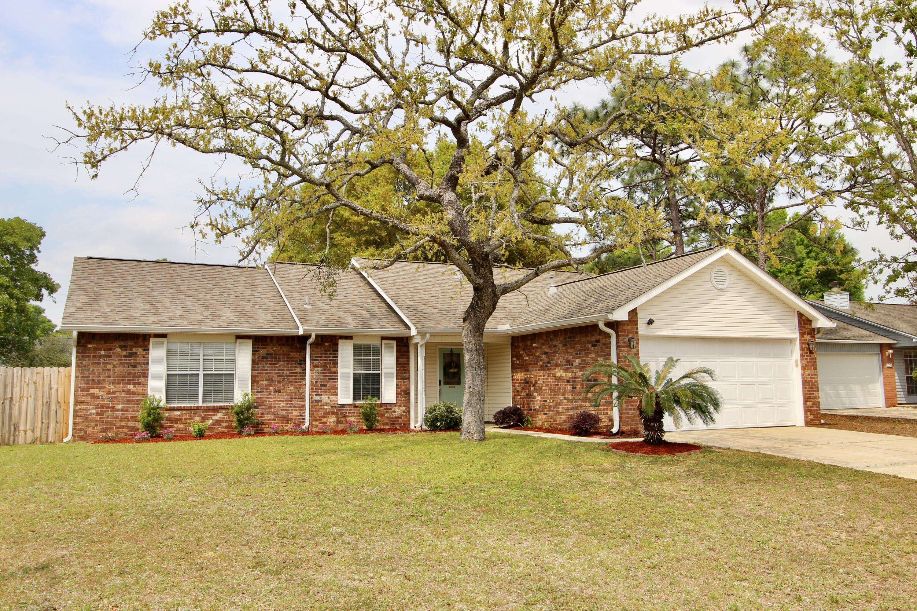 Crestview, FL 32539,206 Secretariat Drive