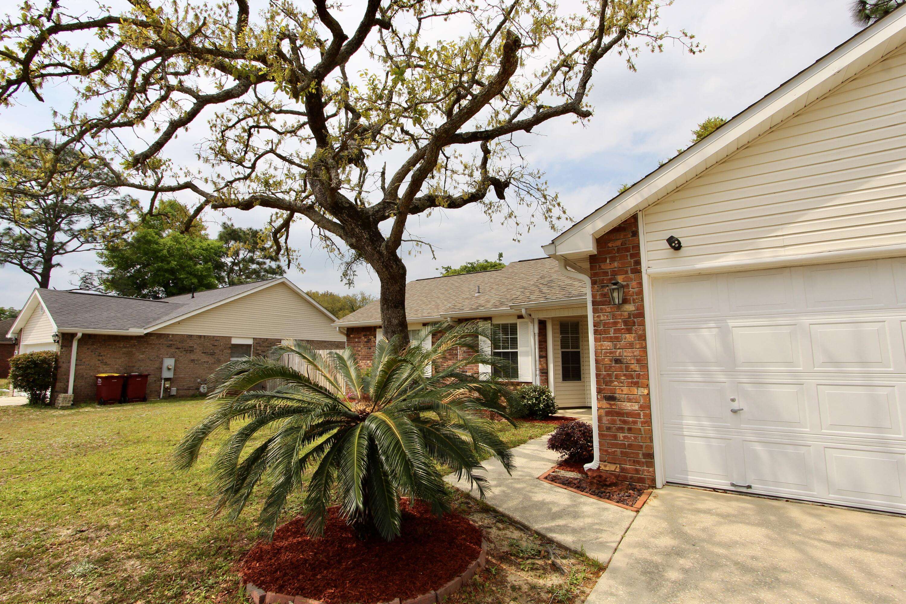Crestview, FL 32539,206 Secretariat Drive
