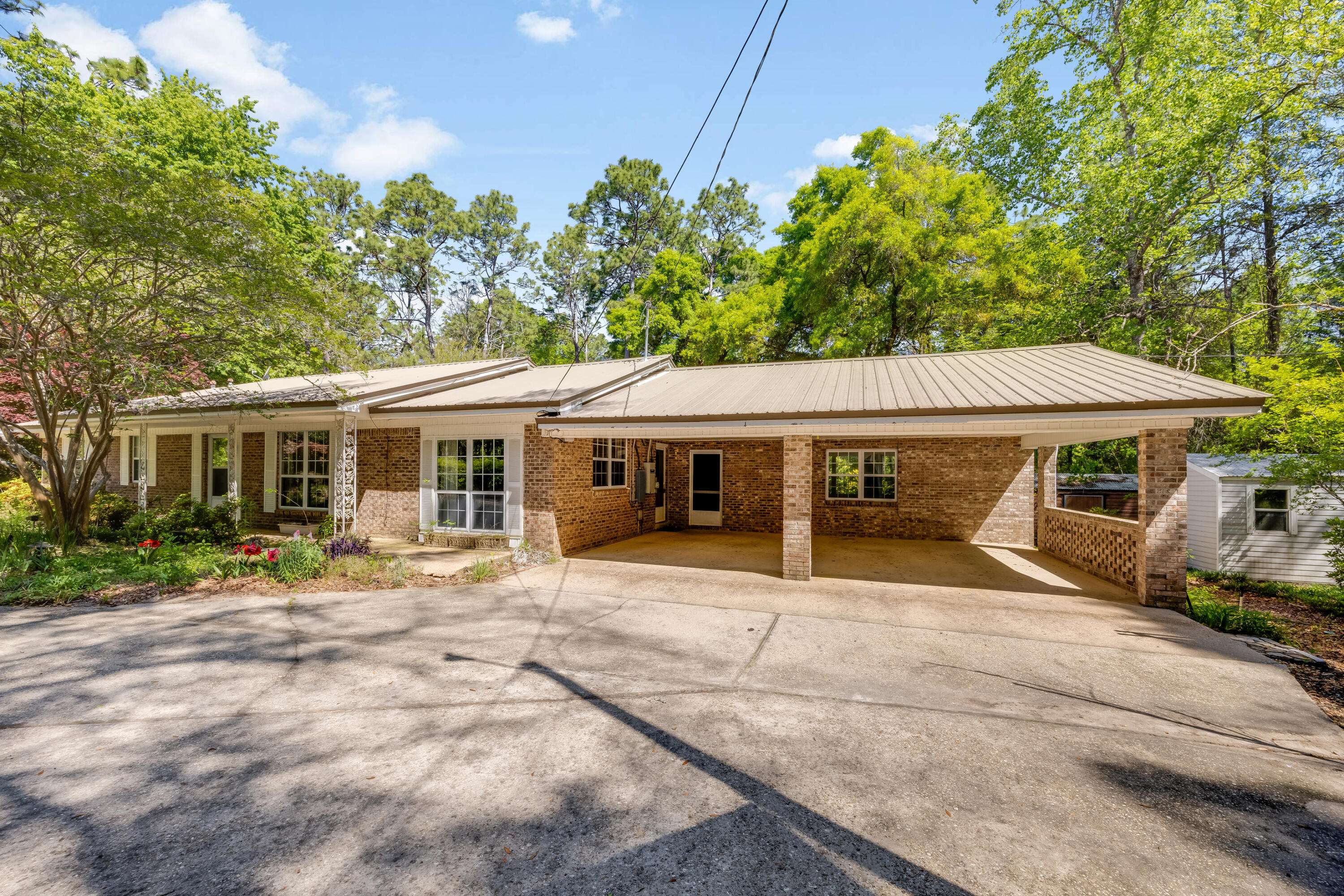 Crestview, FL 32539,3607 Poverty Creek Road