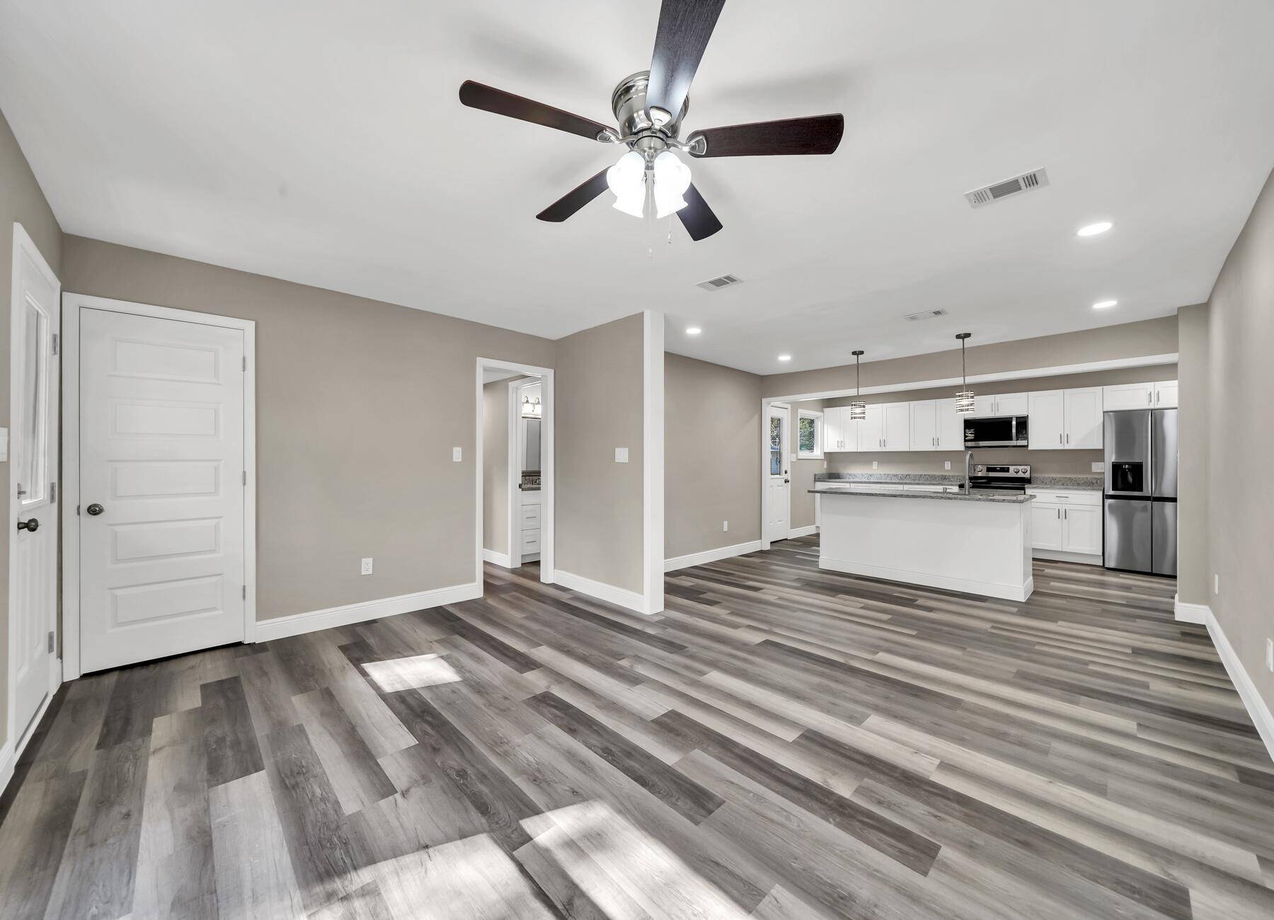 Milton, FL 32570,6606 Lee Street