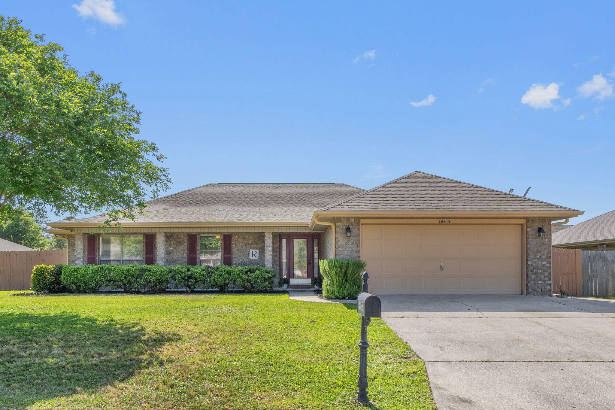 Gulf Breeze, FL 32563,1863 Bay Pine Circle