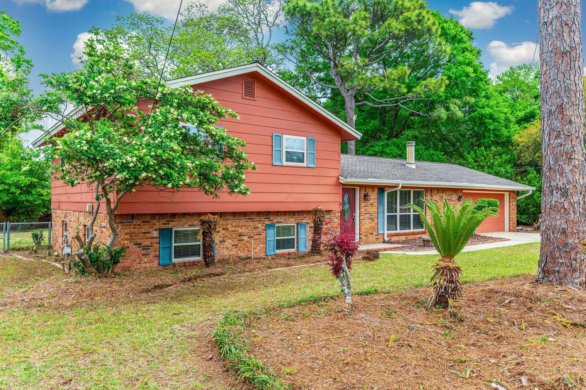 Shalimar, FL 32579,11 Birch Avenue