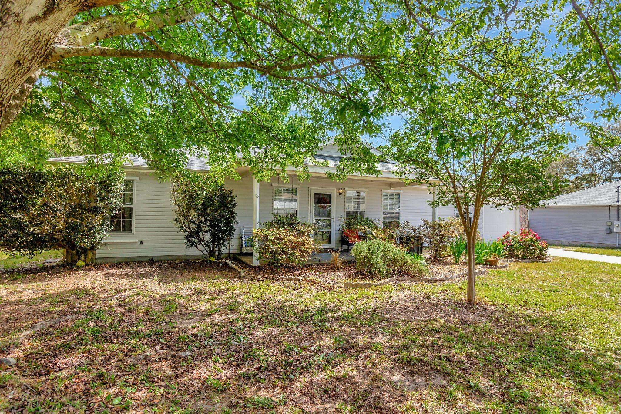 Navarre, FL 32566,3613 Burton Circle