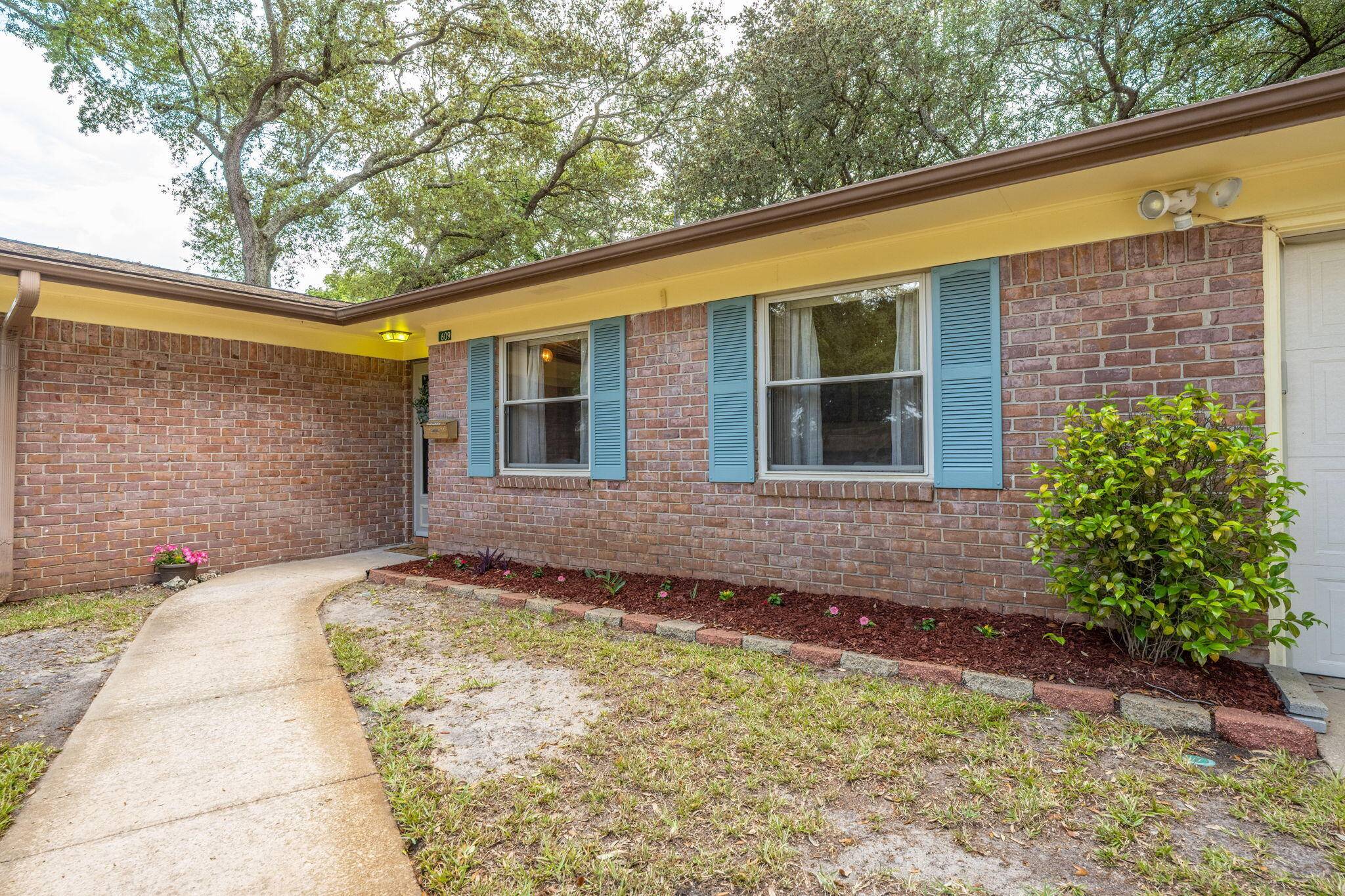 Fort Walton Beach, FL 32547,609 Merioneth Drive