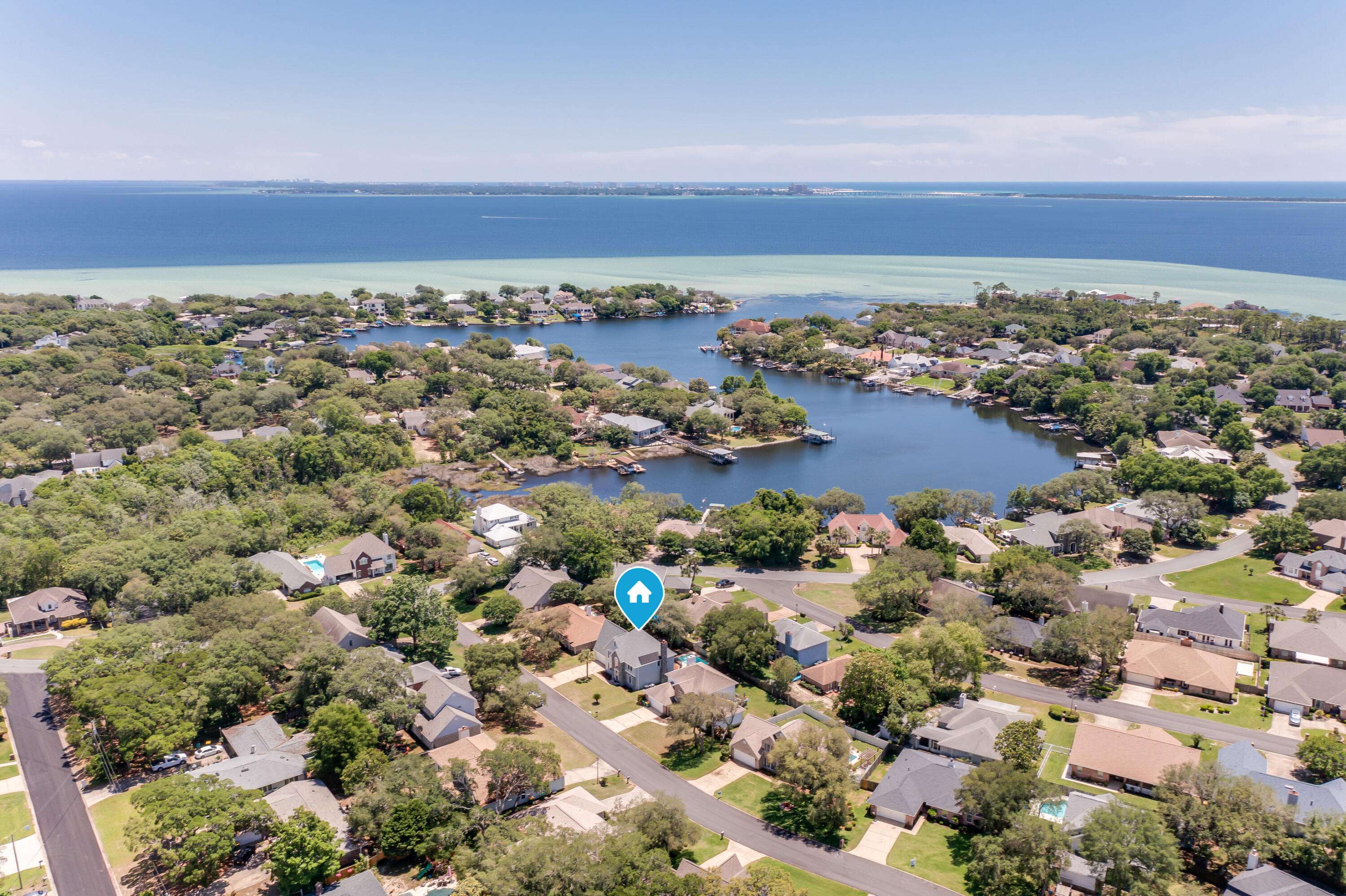 Shalimar, FL 32579,2812 Arnold Palmer Court
