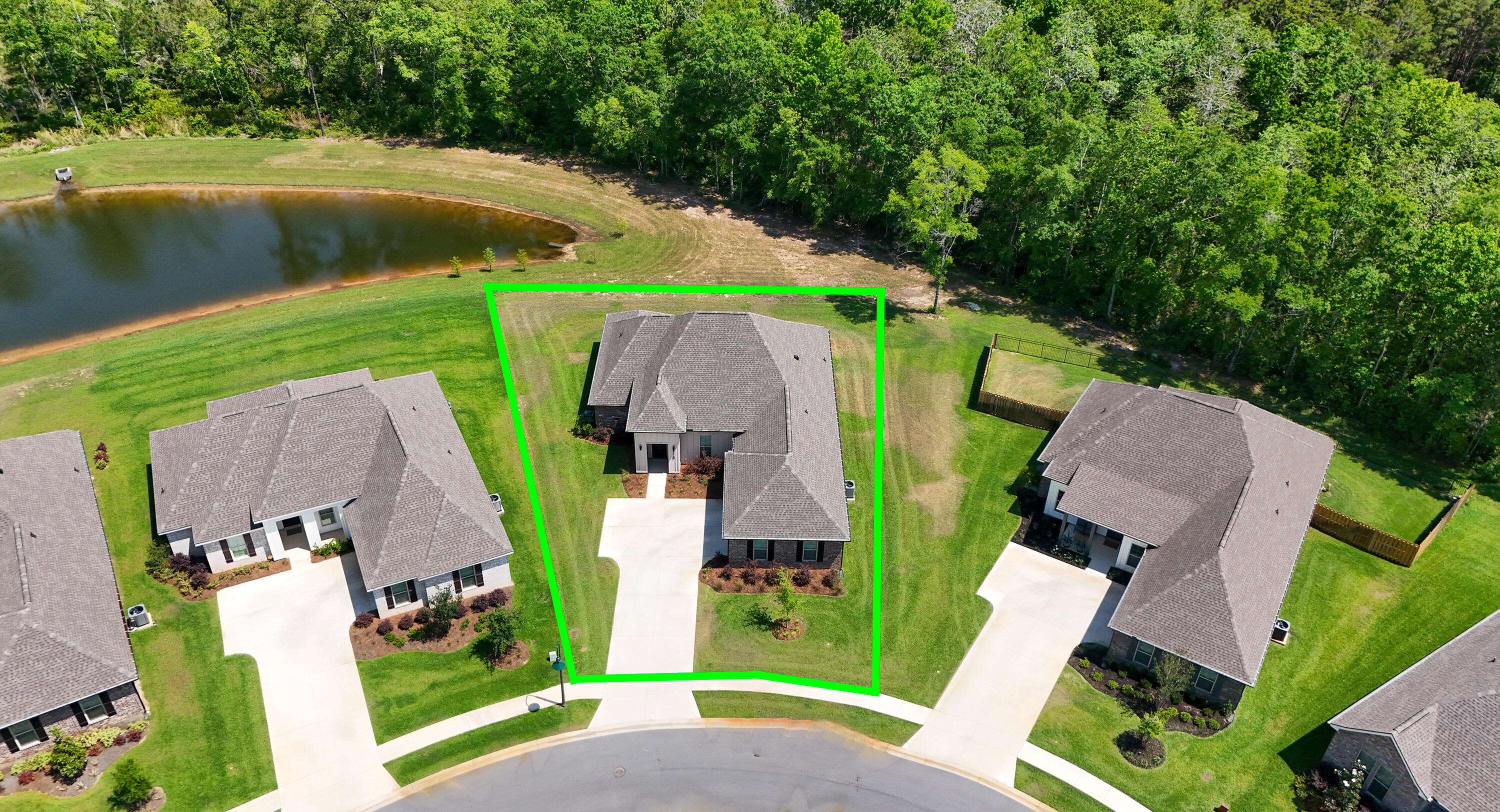 Freeport, FL 32439,115 Flora Lane