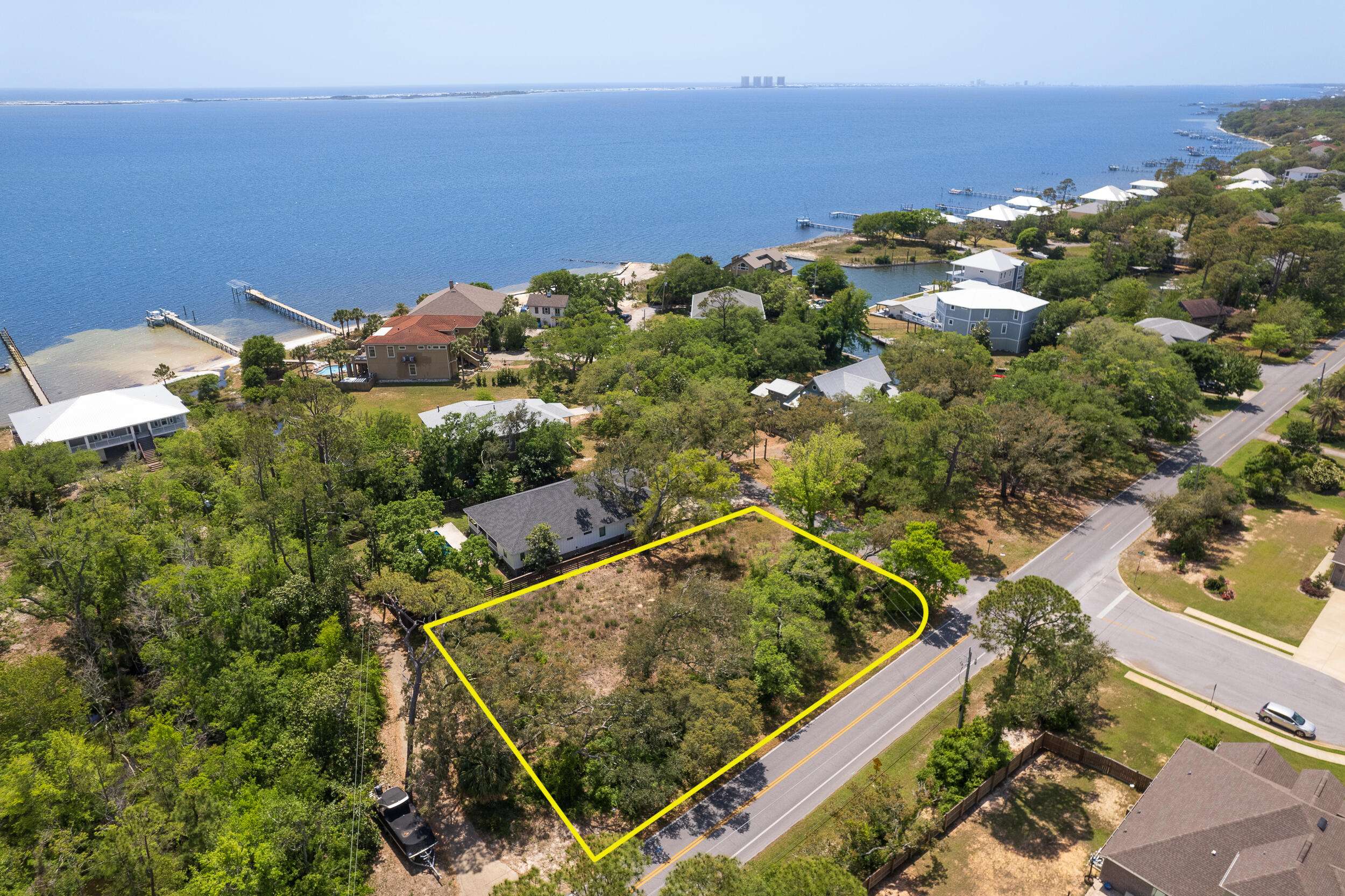 Gulf Breeze, FL 32566,4652 Smokey Road