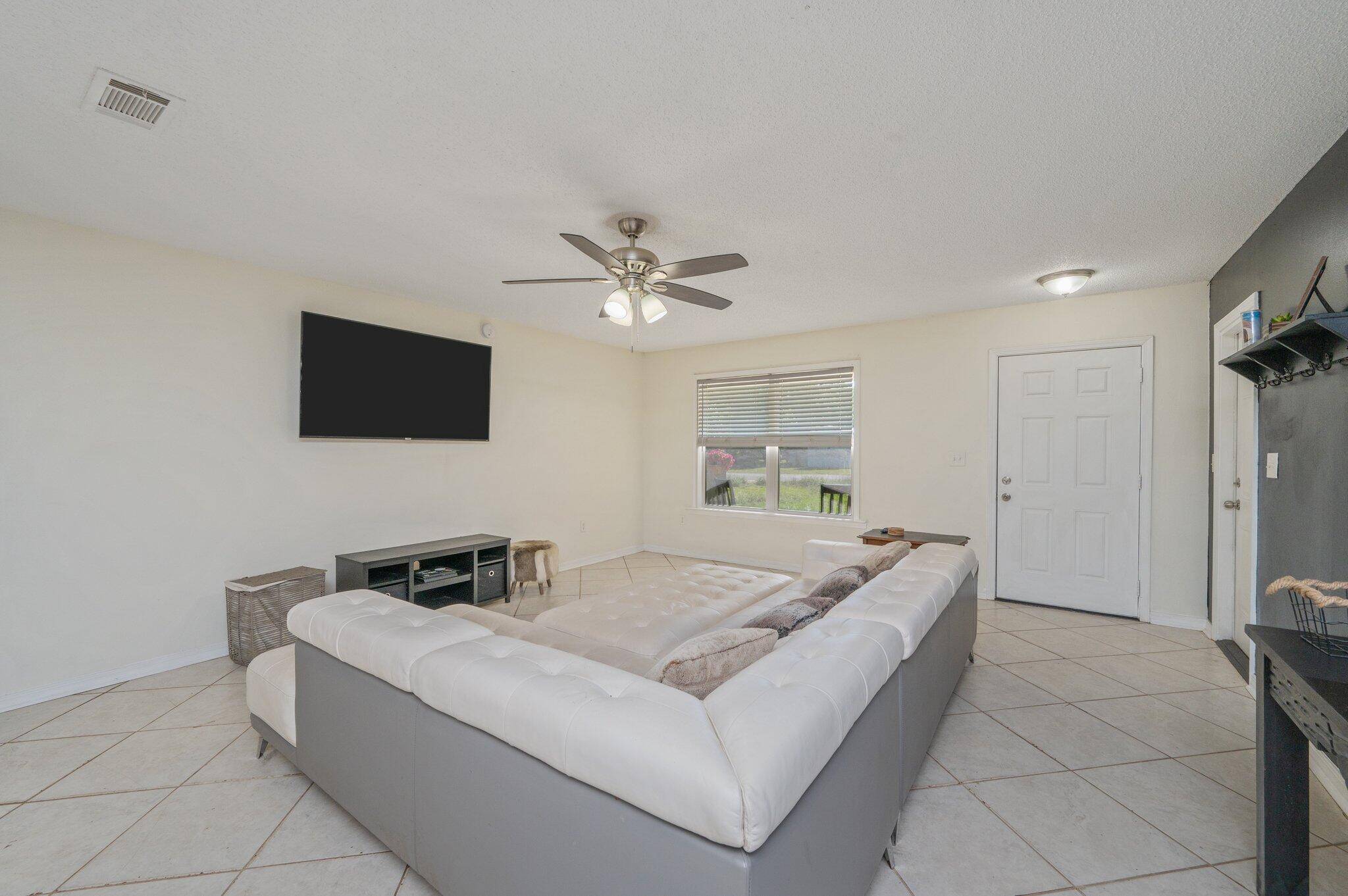 Crestview, FL 32539,5134 Lake Drive
