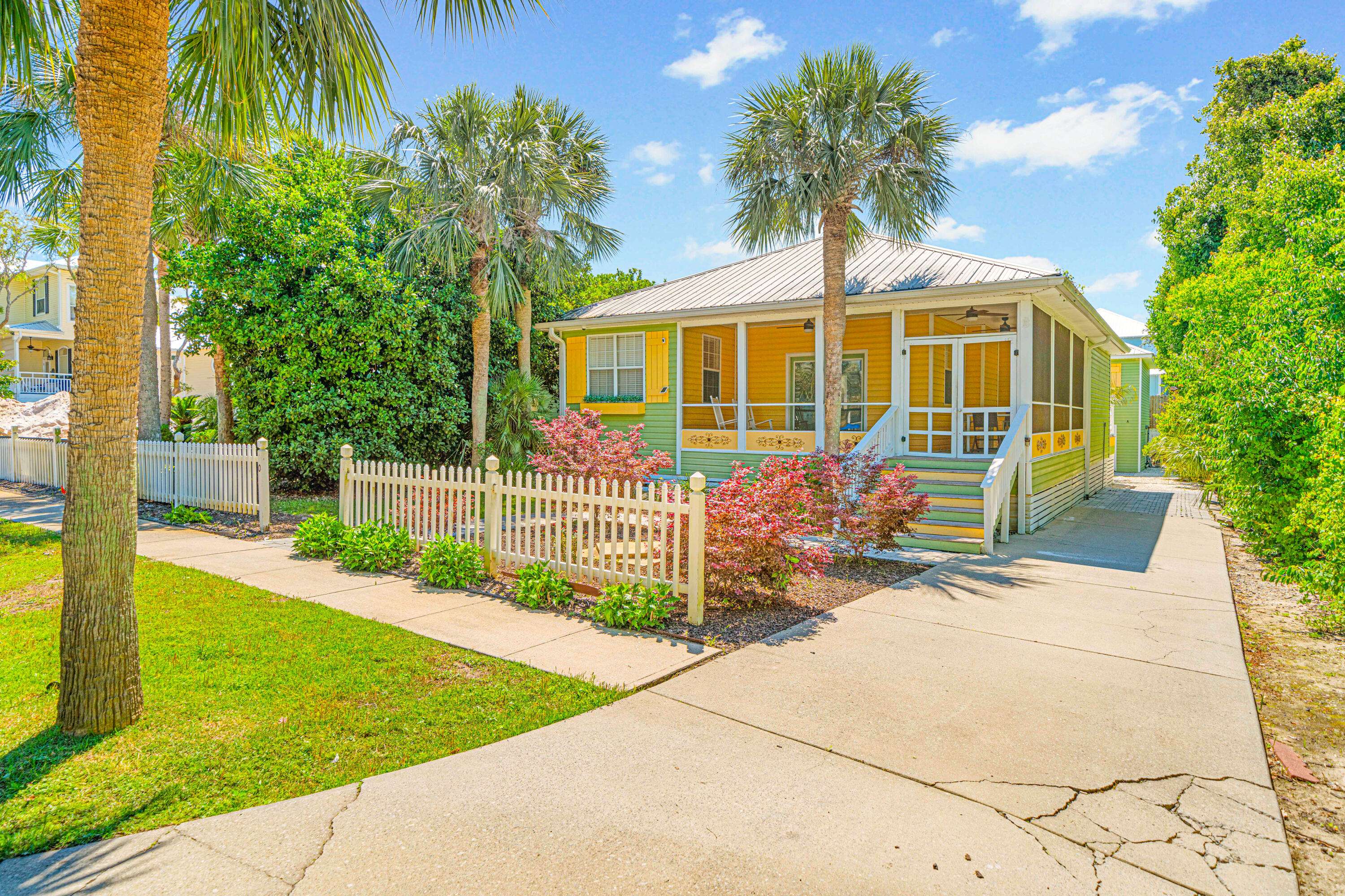 Destin, FL 32541,90 Sunfish Street