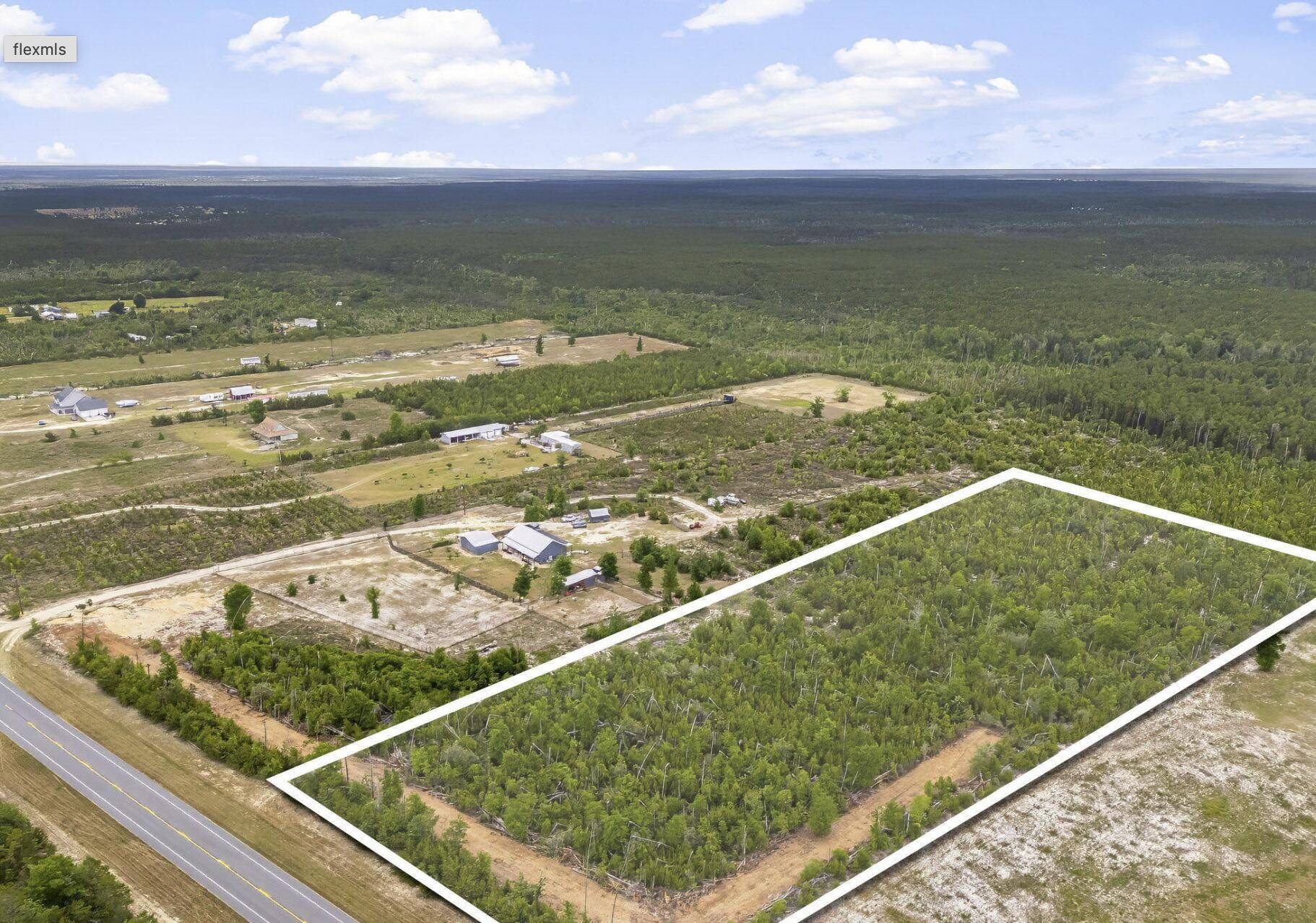 Youngstown, FL 32466,7338 FL-20