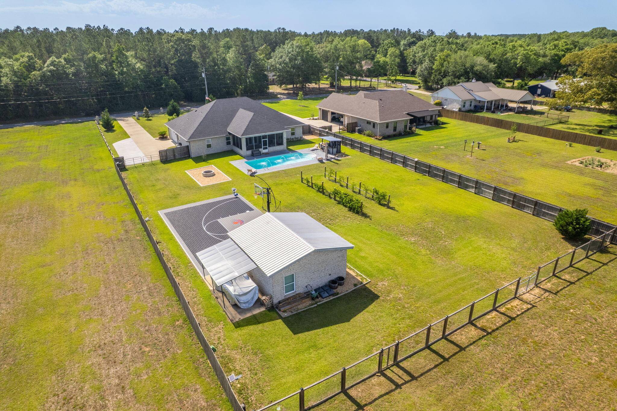 Pace, FL 32571,9074 Byrom Campbell Road