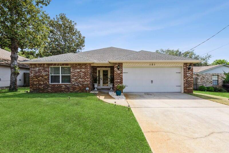 Mary Esther, FL 32569,121 Marimba Street