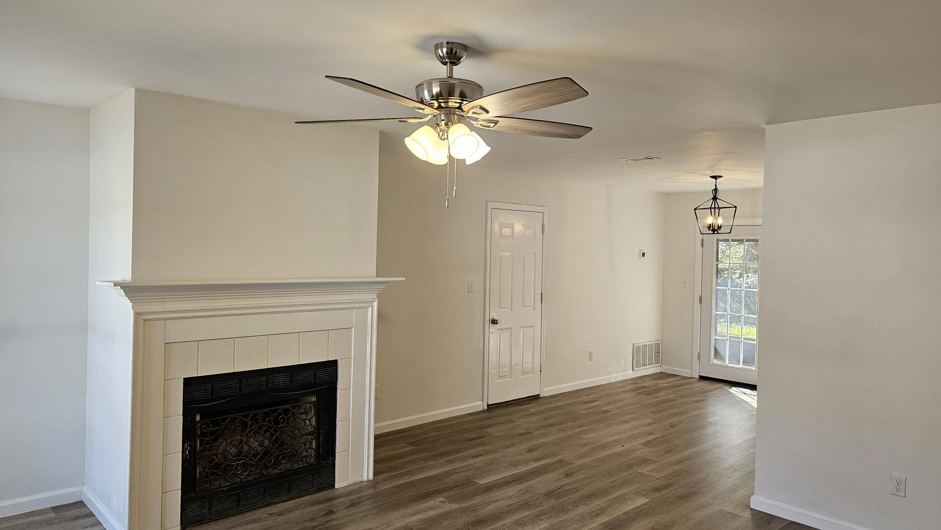 Niceville, FL 32578,406 Parkwood Place