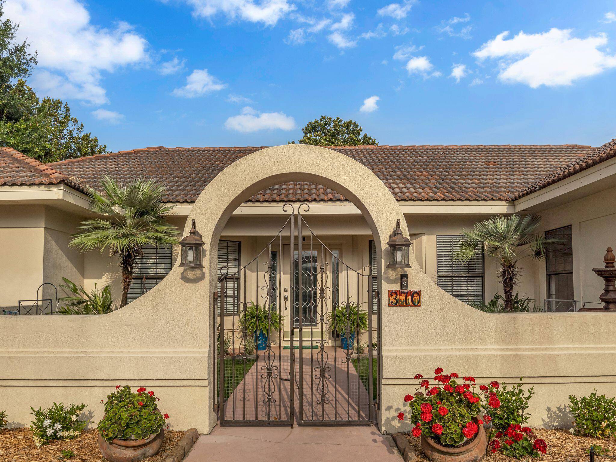 Miramar Beach, FL 32550,370 Golfview Drive