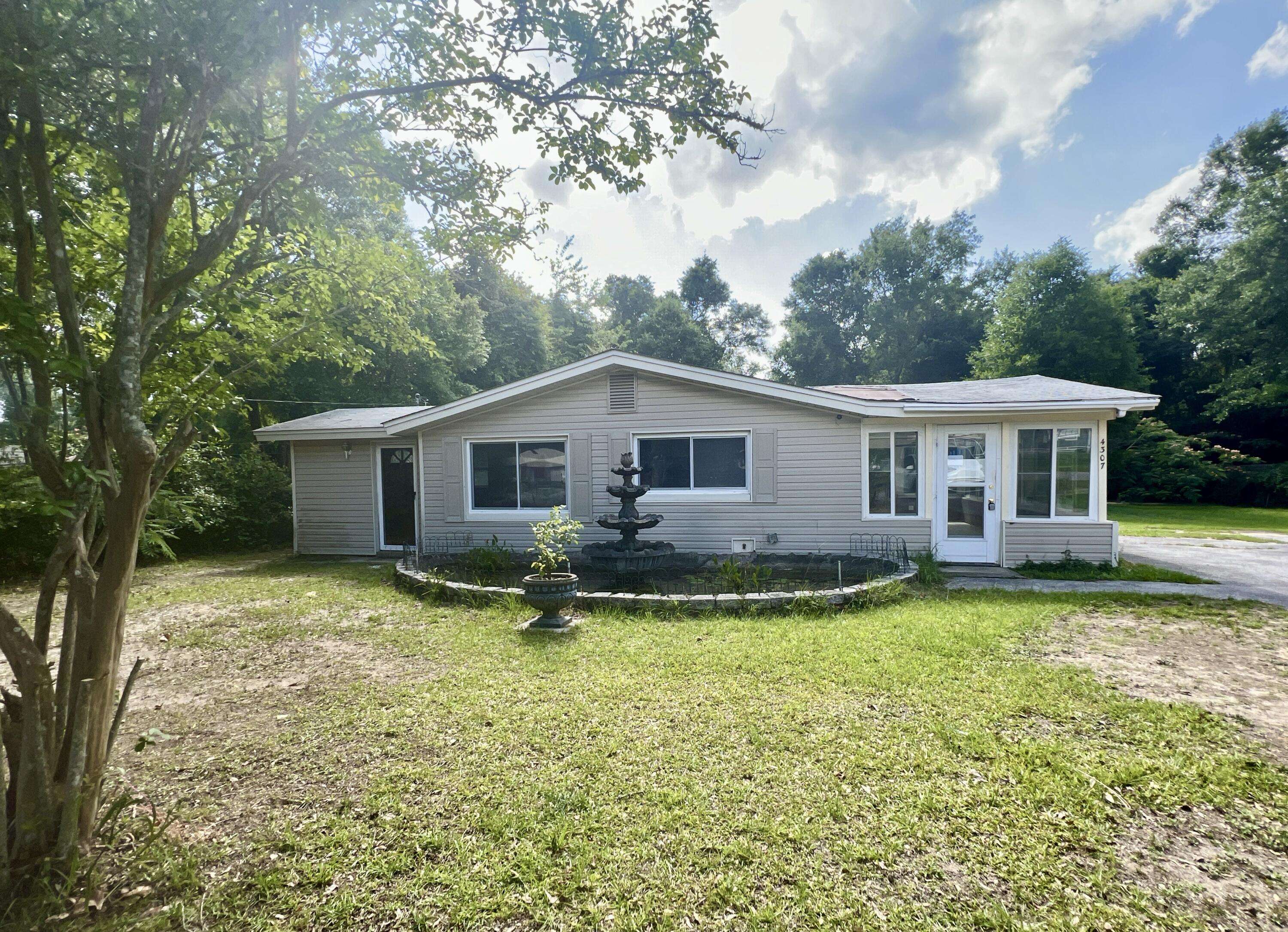 Pace, FL 32571,4307 7th Avenue