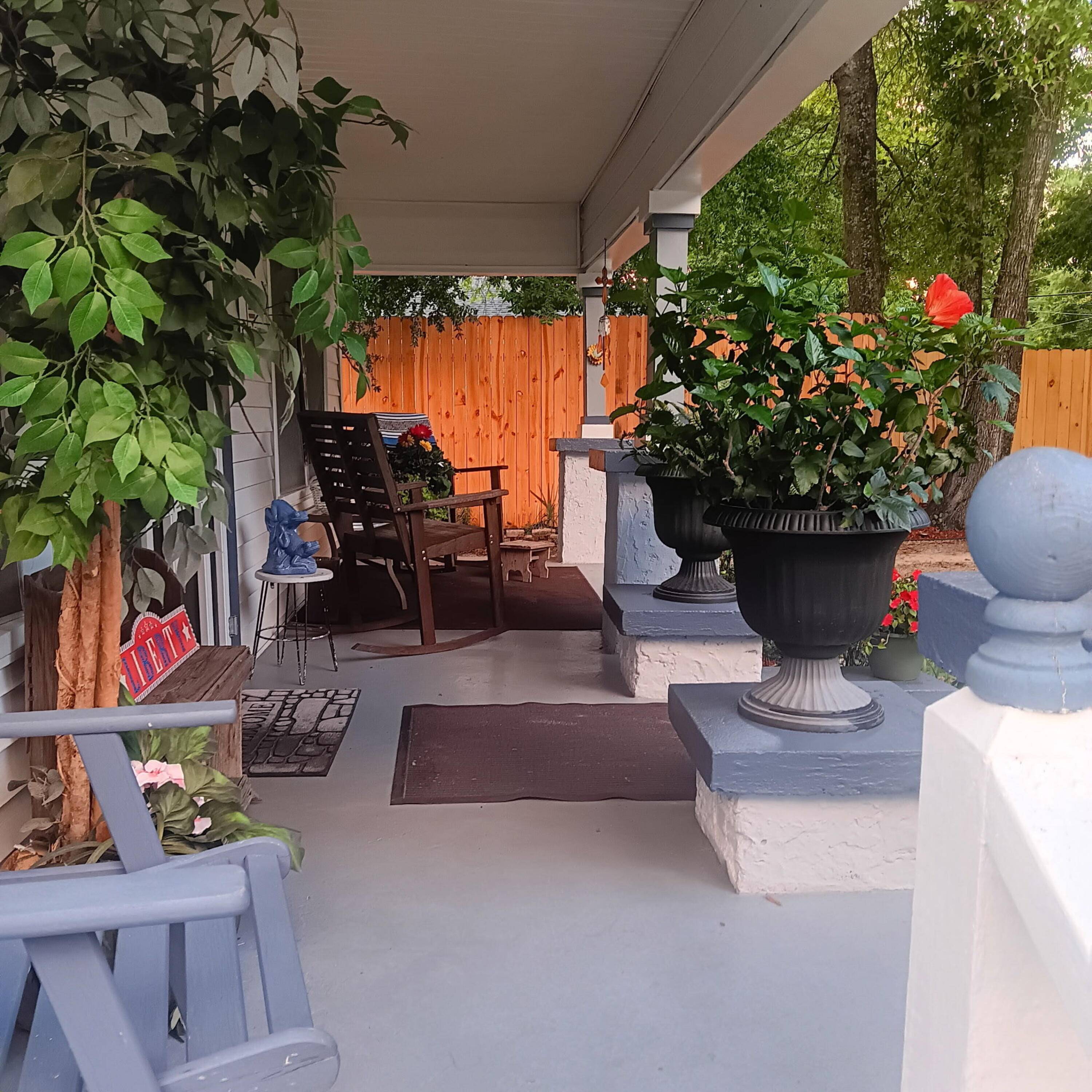 Defuniak Springs, FL 32435,72 Park Avenue