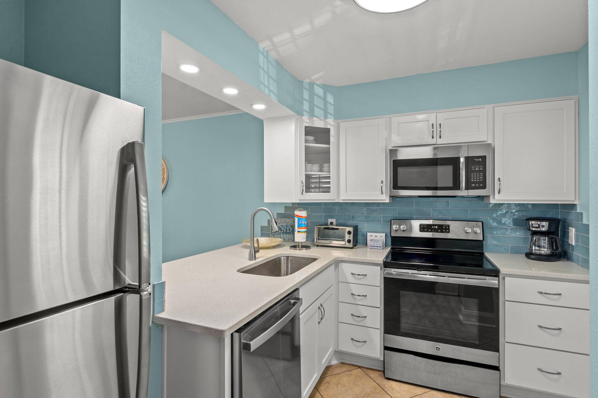 Destin, FL 32541,502 Gulf Shore Drive  #215