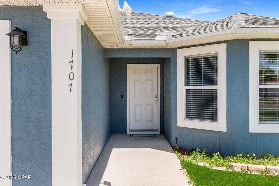 Lynn Haven, FL 32444,1707 Scarlett Boulevard