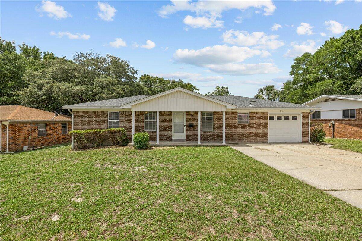 Niceville, FL 32578,306 Mcewen Drive