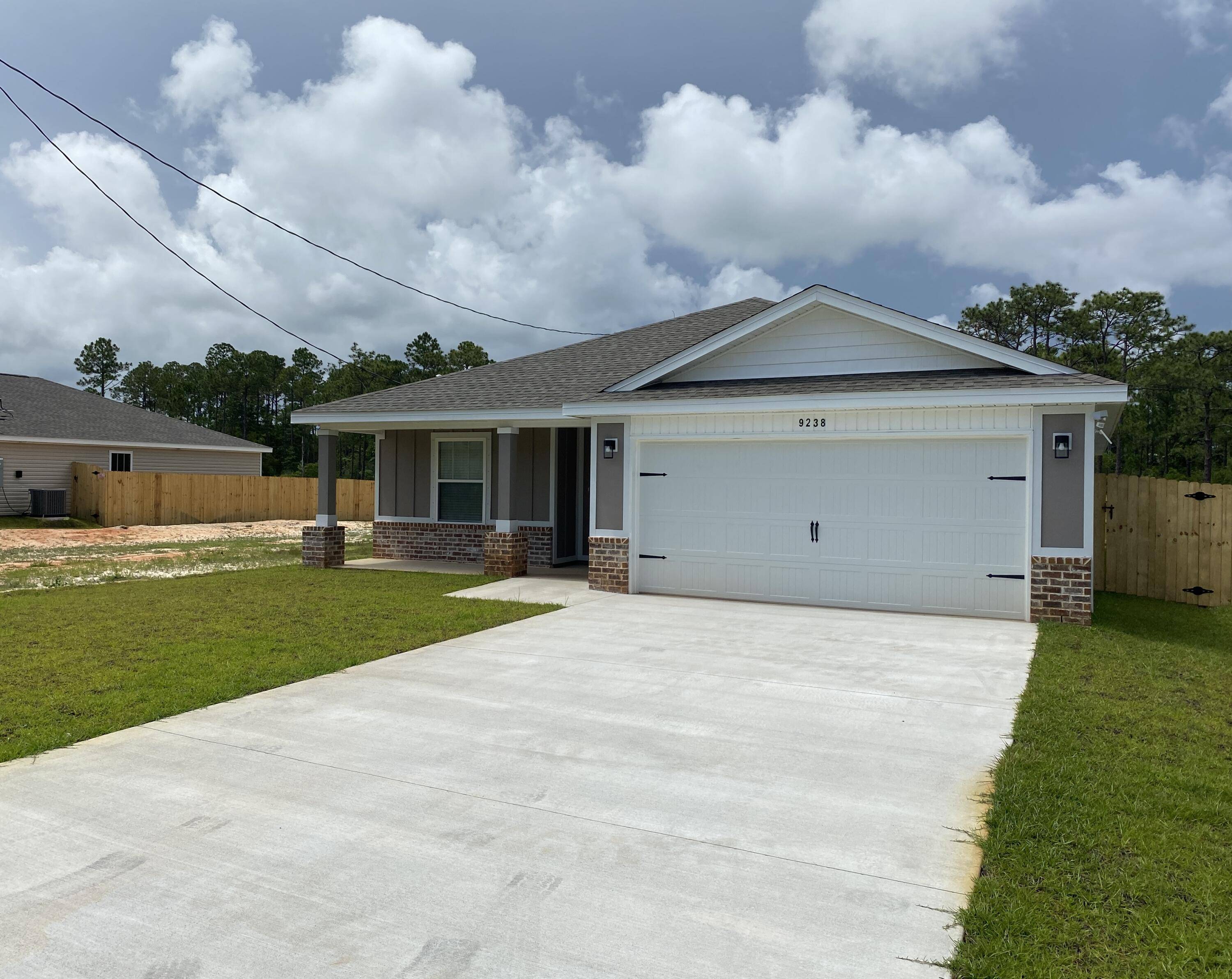 Navarre, FL 32566,9238 E River Drive