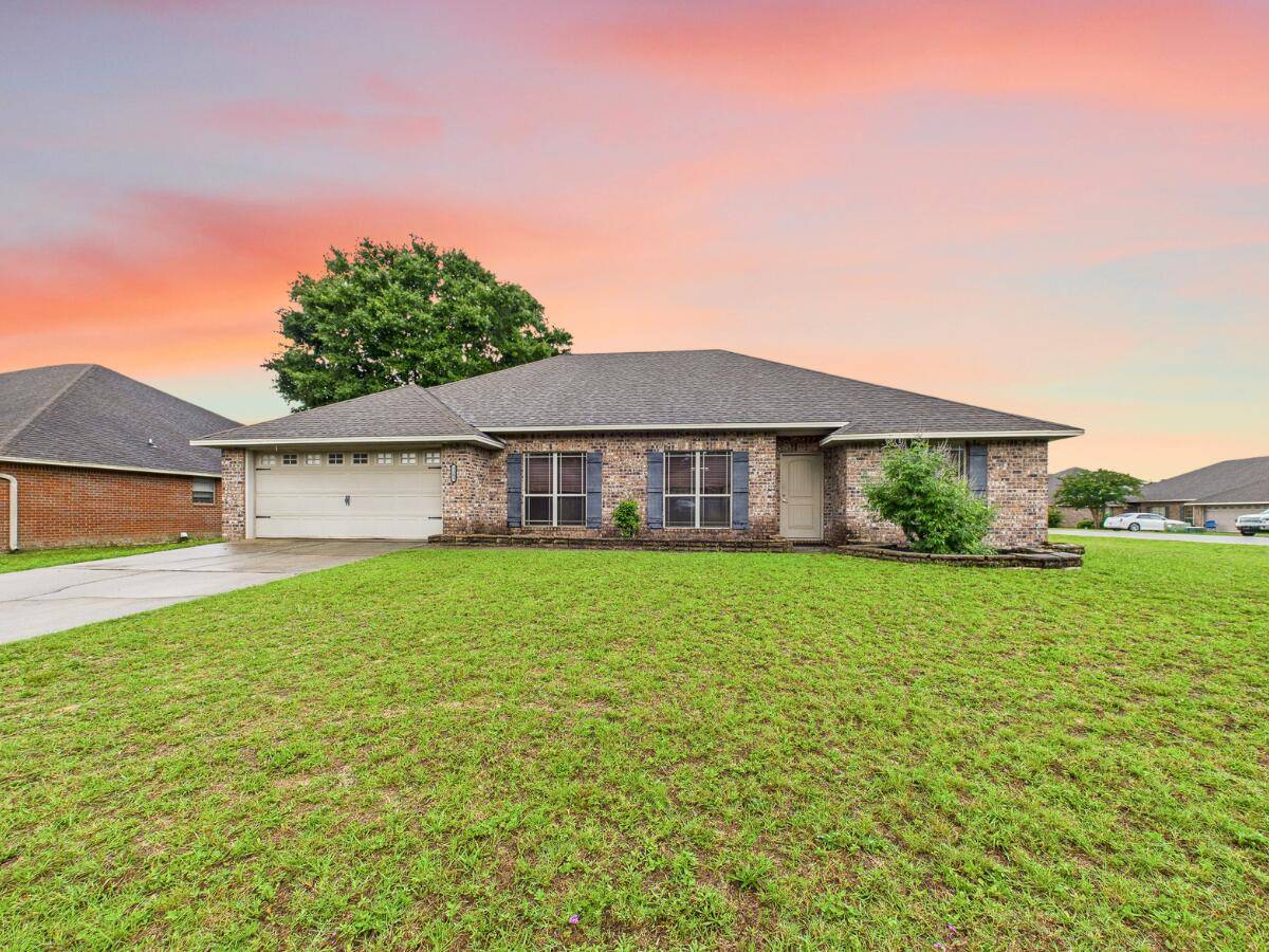 Crestview, FL 32536,5261 Moore Loop
