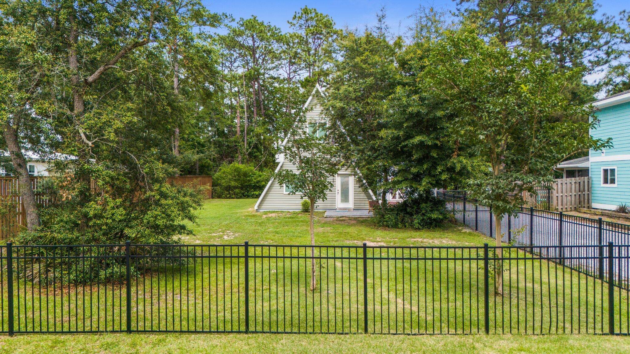 Freeport, FL 32439,250 Bayou Circle
