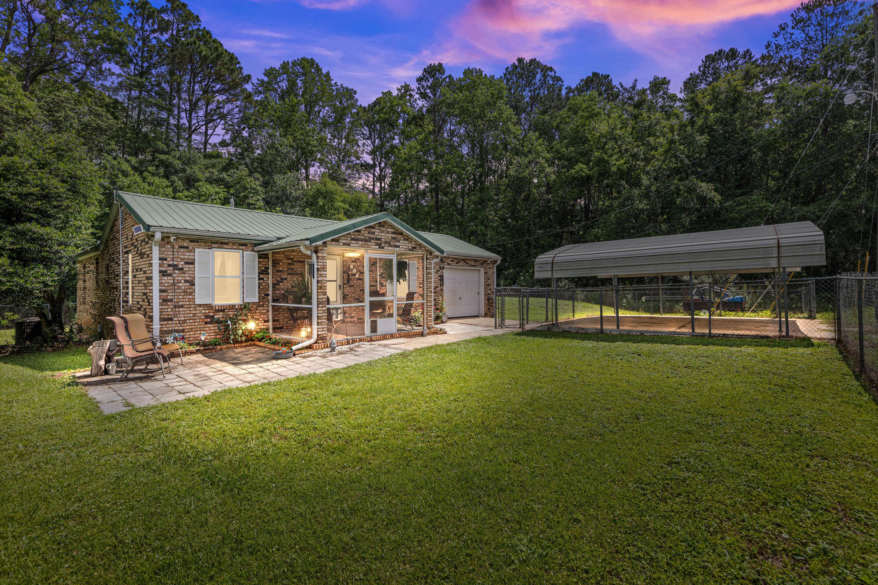 Crestview, FL 32539,894 Williams Avenue
