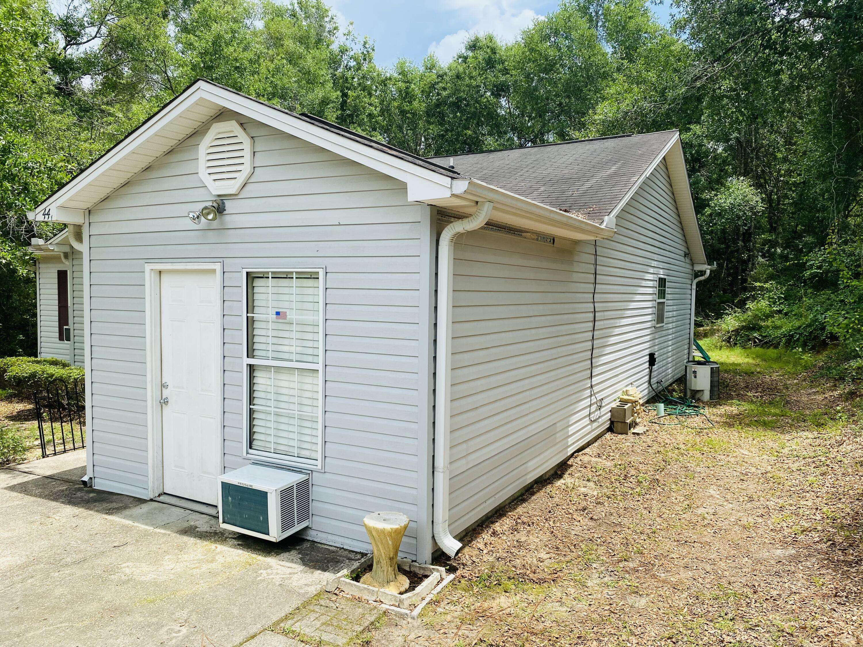 Crestview, FL 32536,441 Panagra Lane